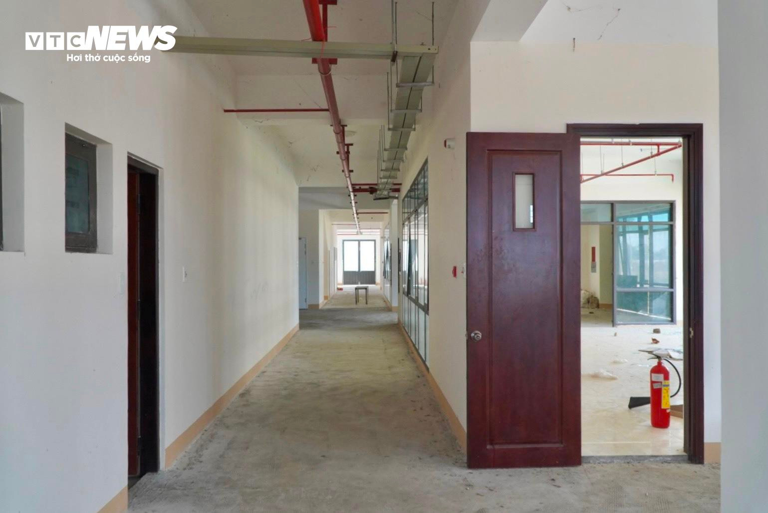 Cận cảnh nhà ở xã hội, khu tái định cư không người ở - 4