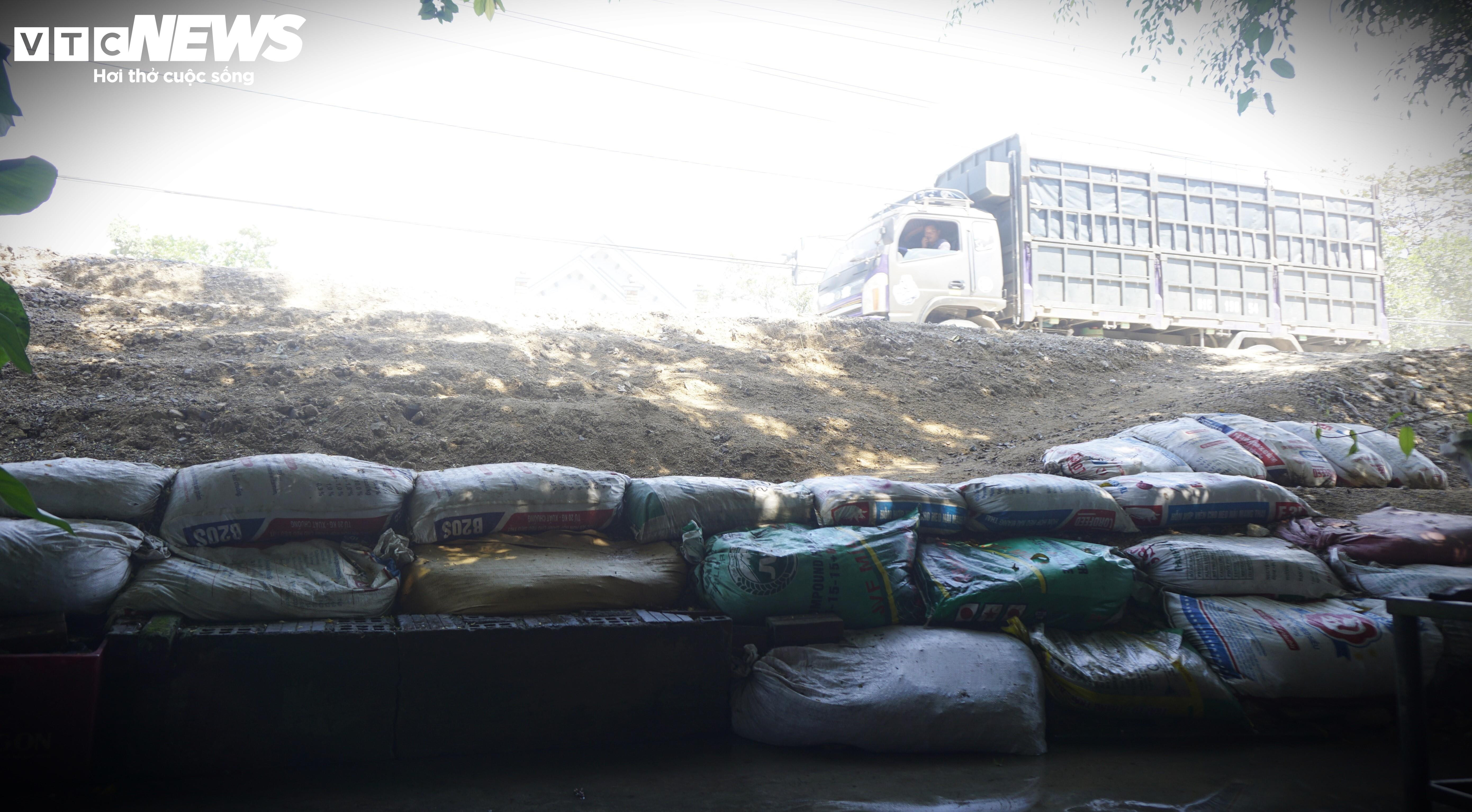 Vì sao thi công Quốc lộ 19 qua tỉnh Bình Định ì ạch kéo dài? - 11