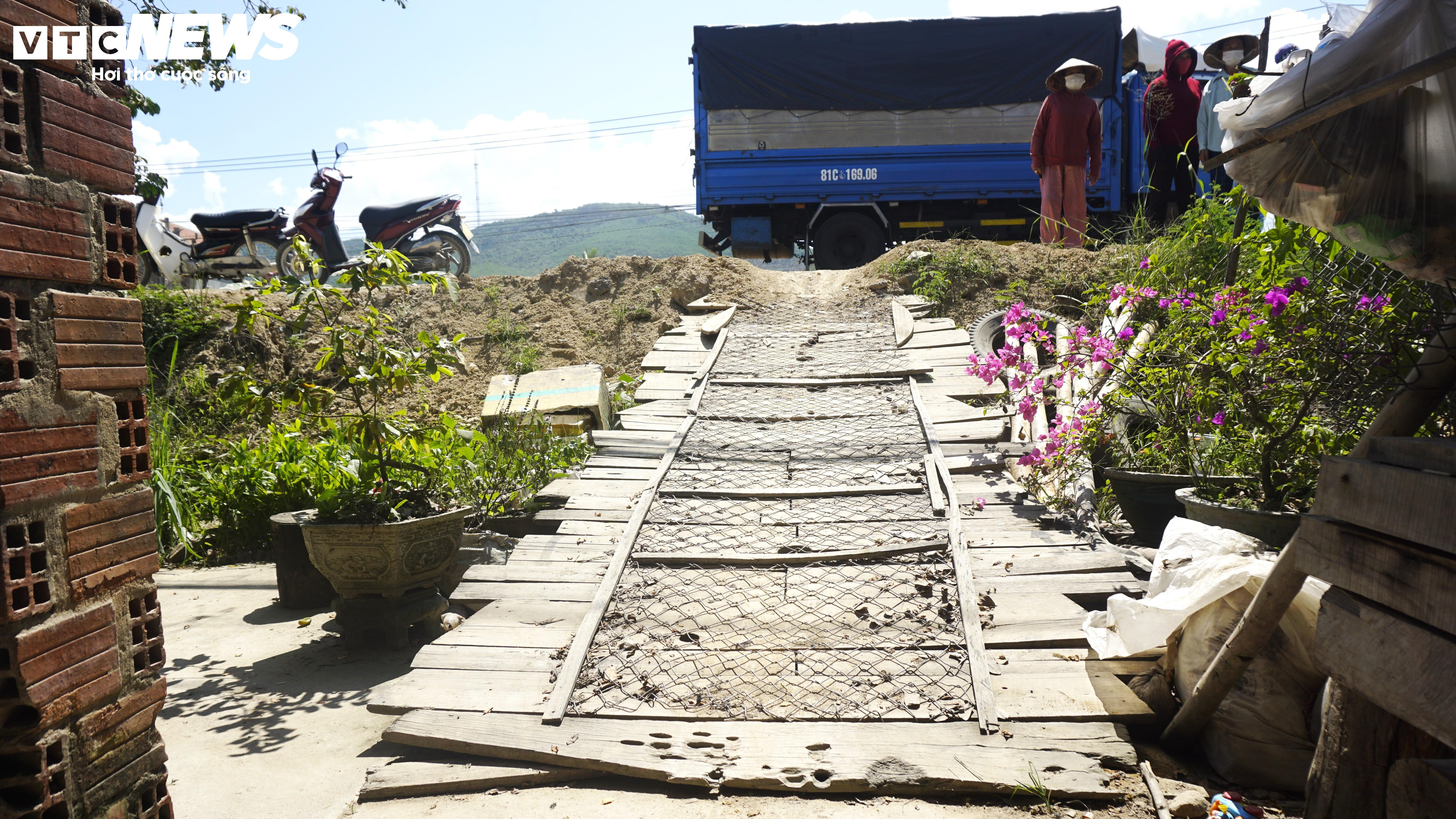 Vì sao thi công Quốc lộ 19 qua tỉnh Bình Định ì ạch kéo dài? - 5