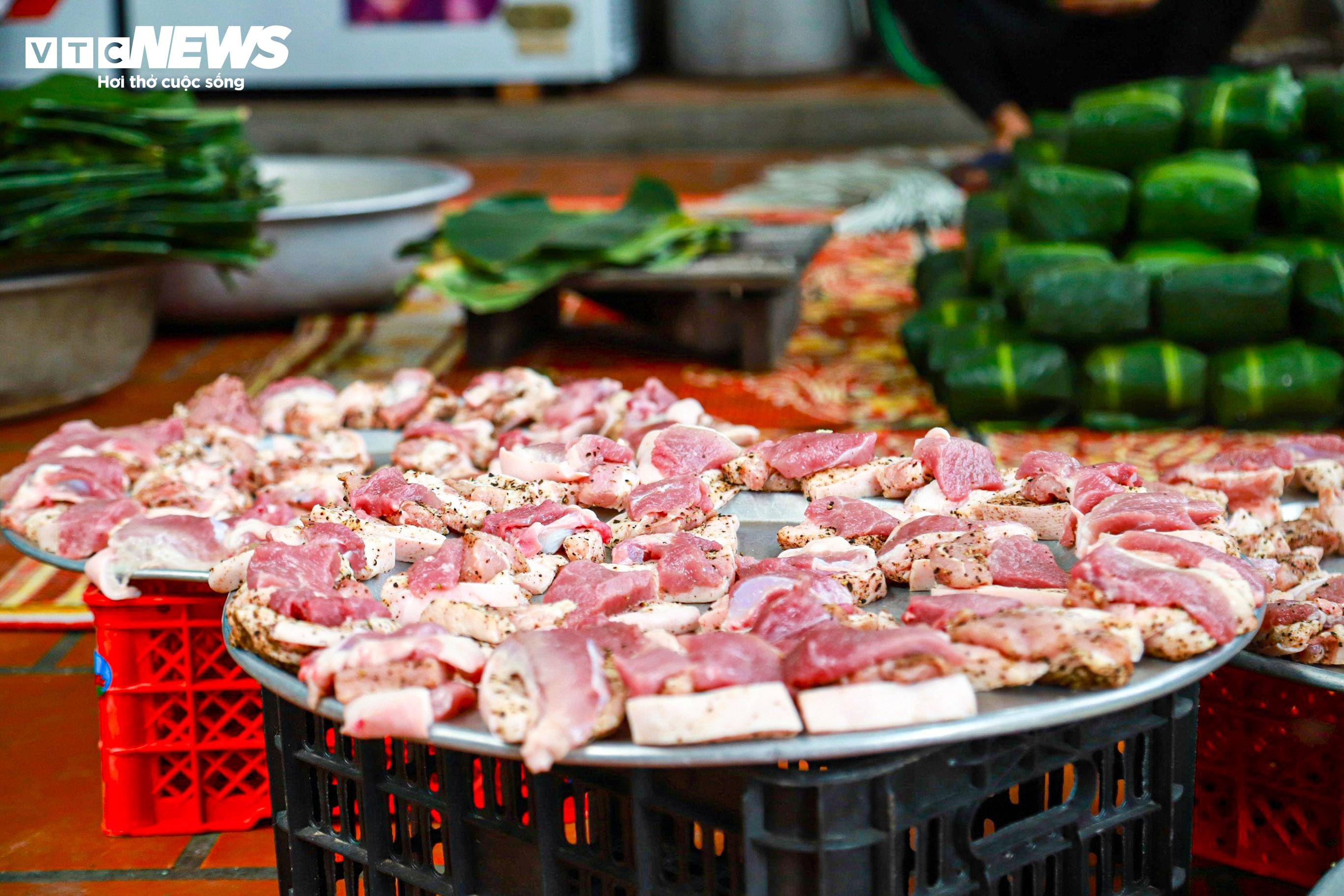 Thăm ngôi làng mỗi ngày gói nghìn chiếc bánh chưng giữa Thủ đô - 8