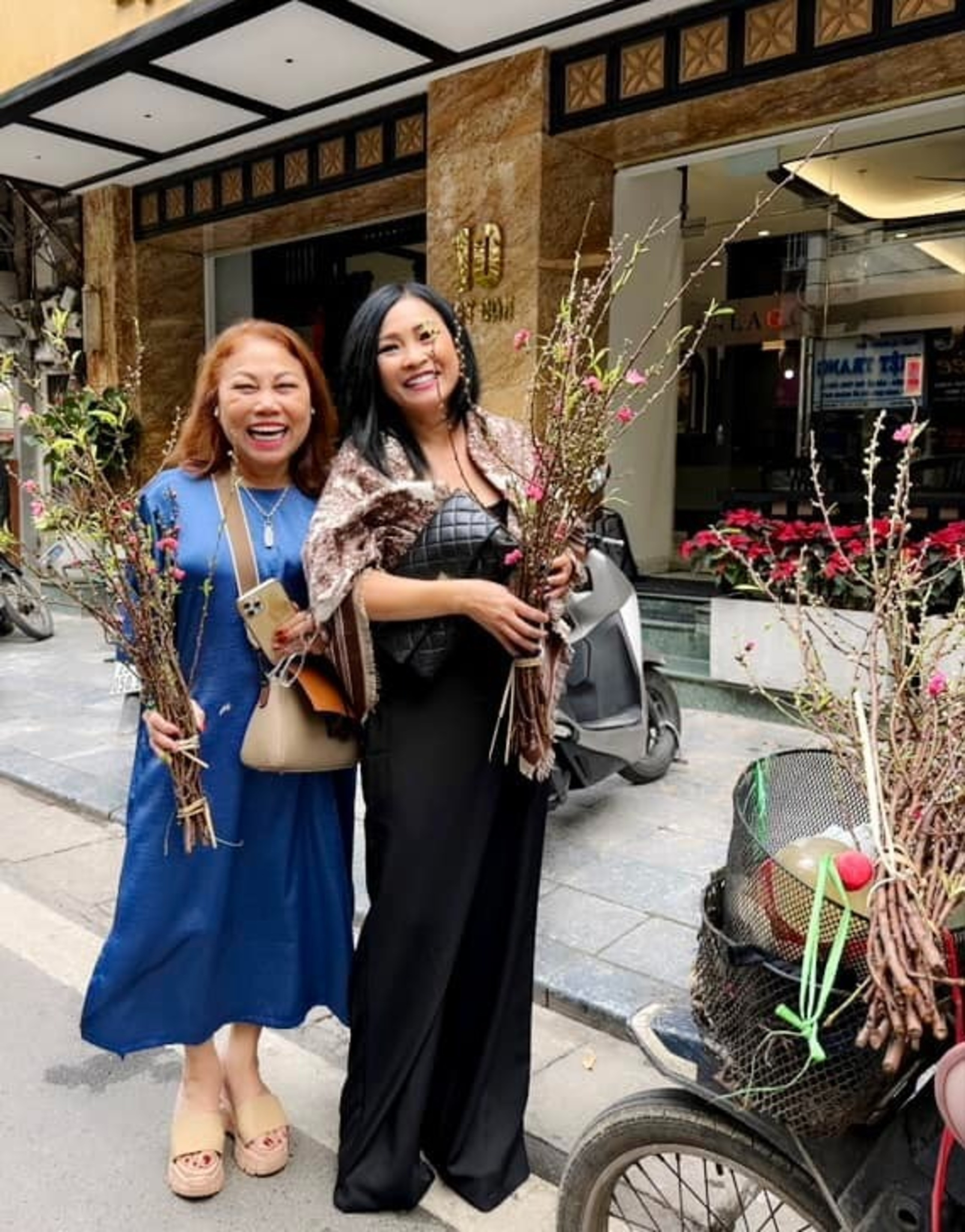 Sao Việt 20/1: Minh Hằng khoe eo thon sau sinh, Ngọc Huyền diện váy cưới - 12