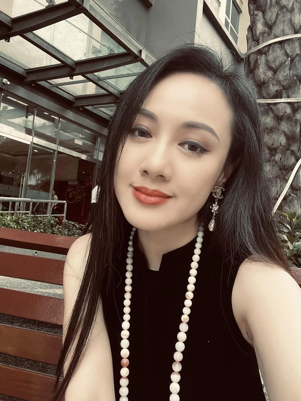 Sao Việt 24/1: Chí Trung gọi bạn gái là 'nóc nhà', Mai Phương Thuý dáng thon gọn - 4