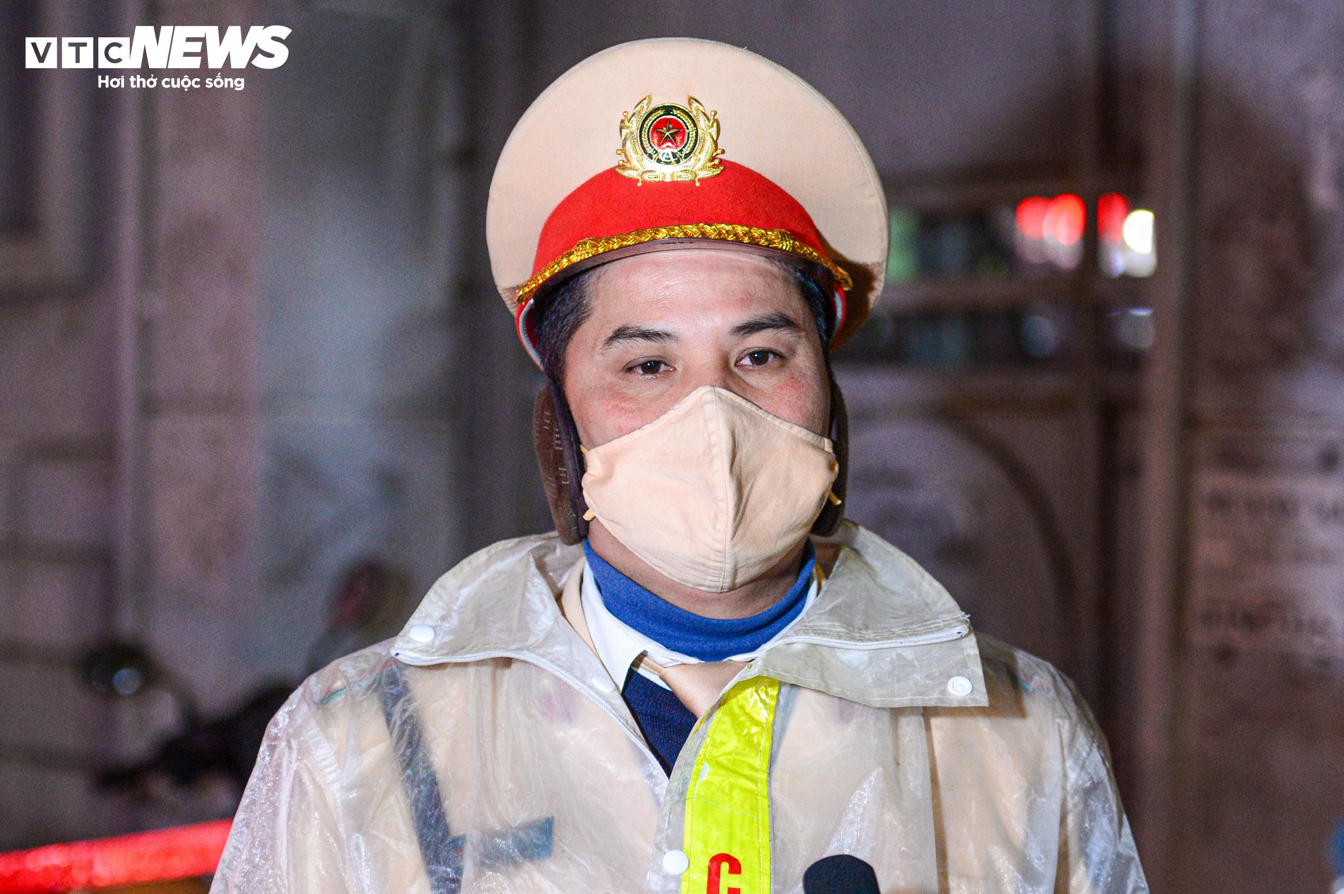 Uống 1-2 chén rượu trong tiệc tất niên, tài xế bị phạt 3 triệu đồng - 12