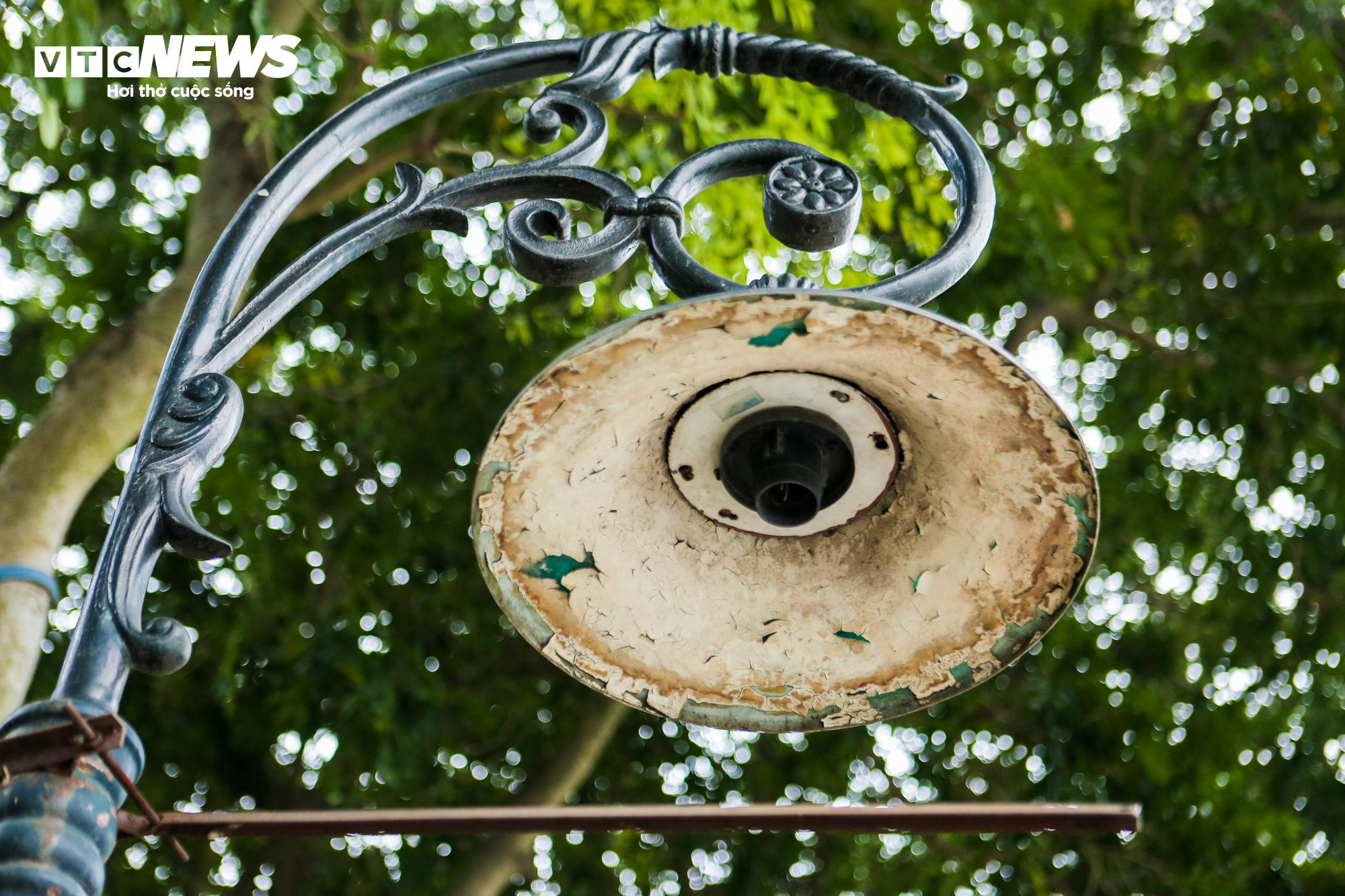 Hiện trạng xuống cấp của 2 công viên lớn ở Hà Nội sắp được cải tạo - 15