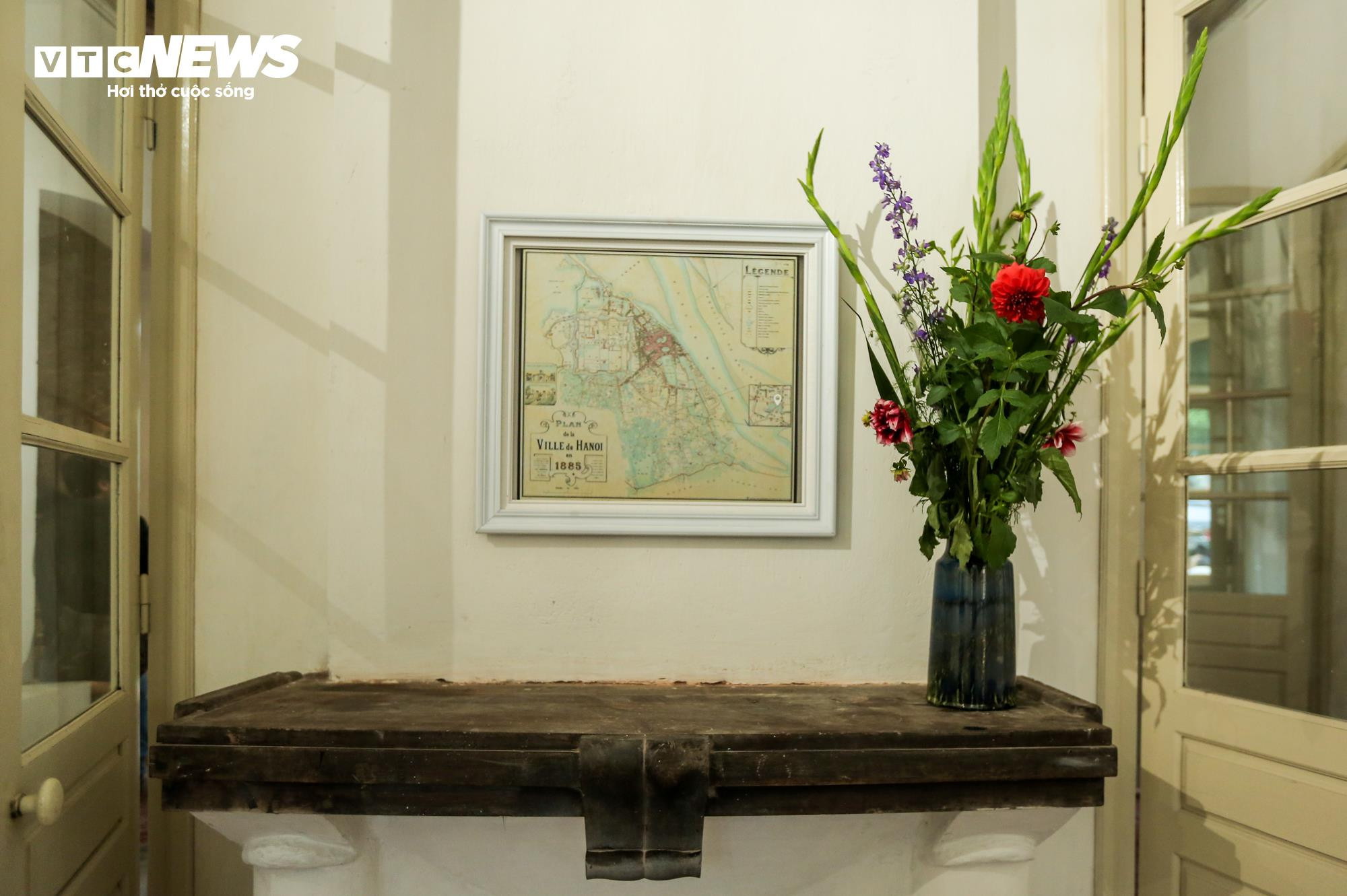 Biệt thự Pháp cổ từng gây tranh cãi mở cửa đón khách sau 2 năm trùng tu - 9