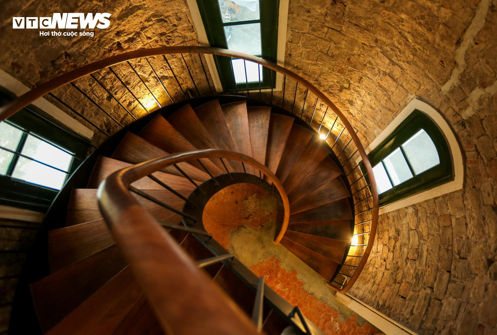 Biệt thự Pháp cổ từng gây tranh cãi mở cửa đón khách sau 2 năm trùng tu - 15