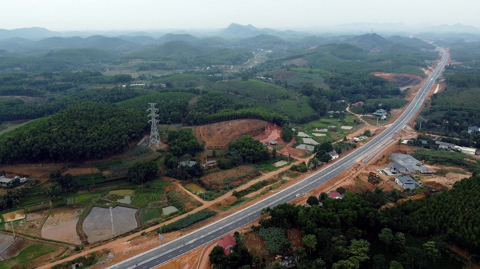 Những công trình giao thông trọng điểm được khai thác trong năm 2023 - 11