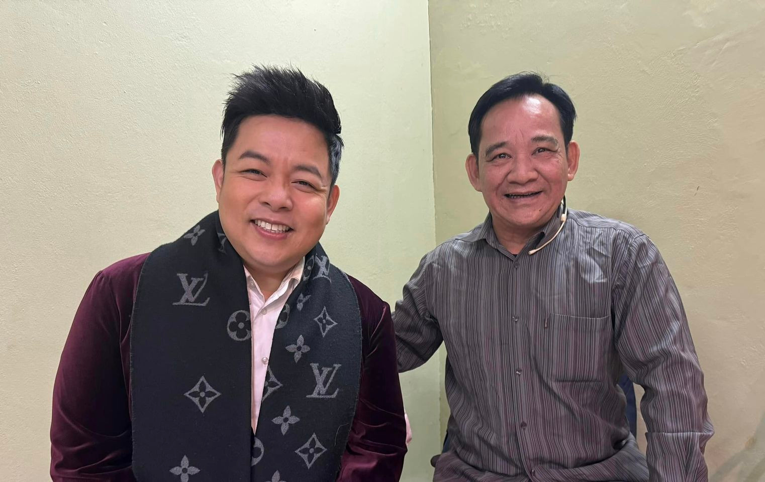 Sao Việt 29/1: Hồng Nhung tự nhận 'ca sĩ loa phường', Minh Tú khoe sắp cưới - 7