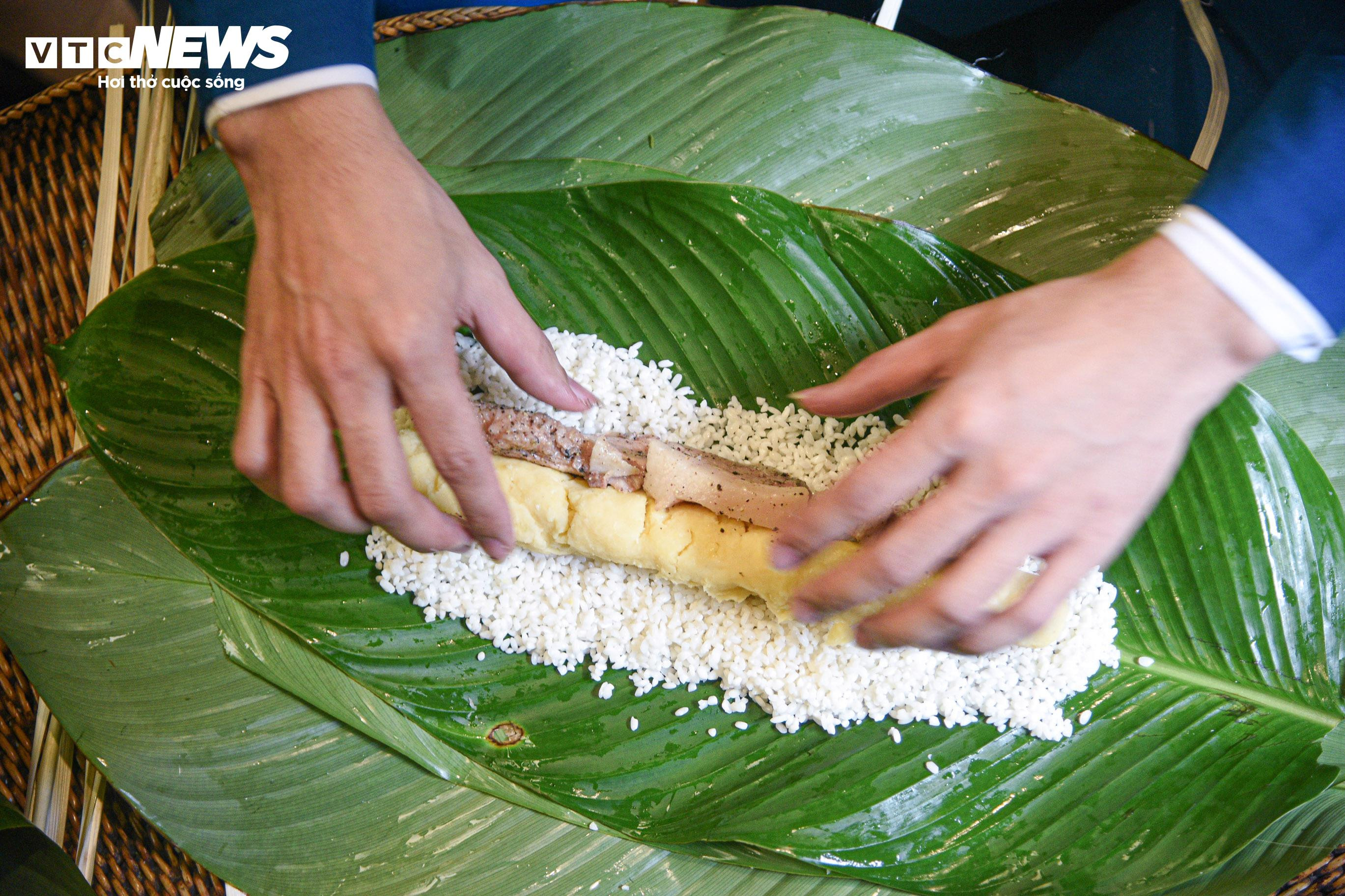 Xem người Hà Nội xưa gói bánh chưng tại Ngôi nhà di sản 87 Mã Mây - 9