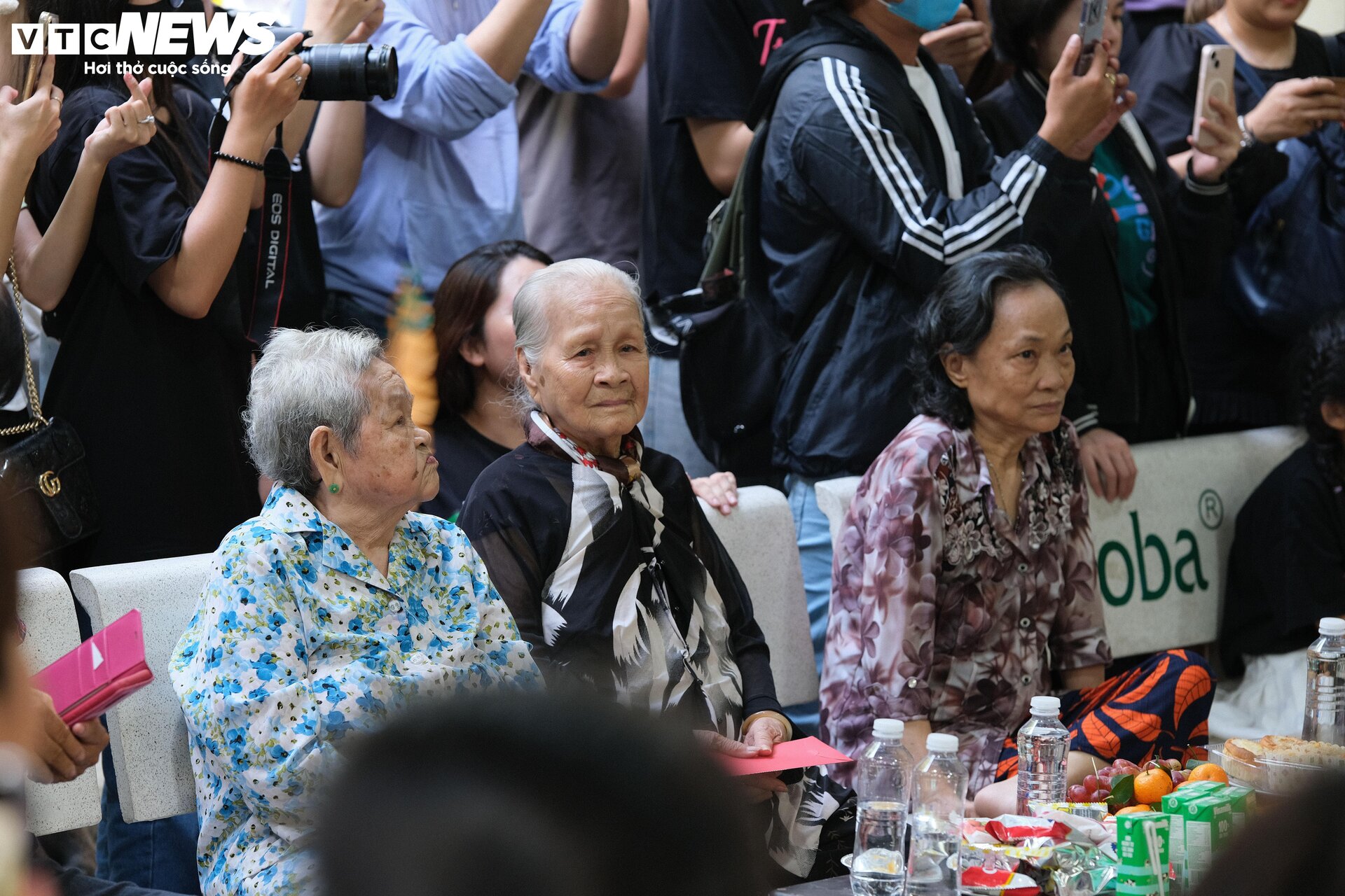 Lời hứa của Mỹ Tâm - 7