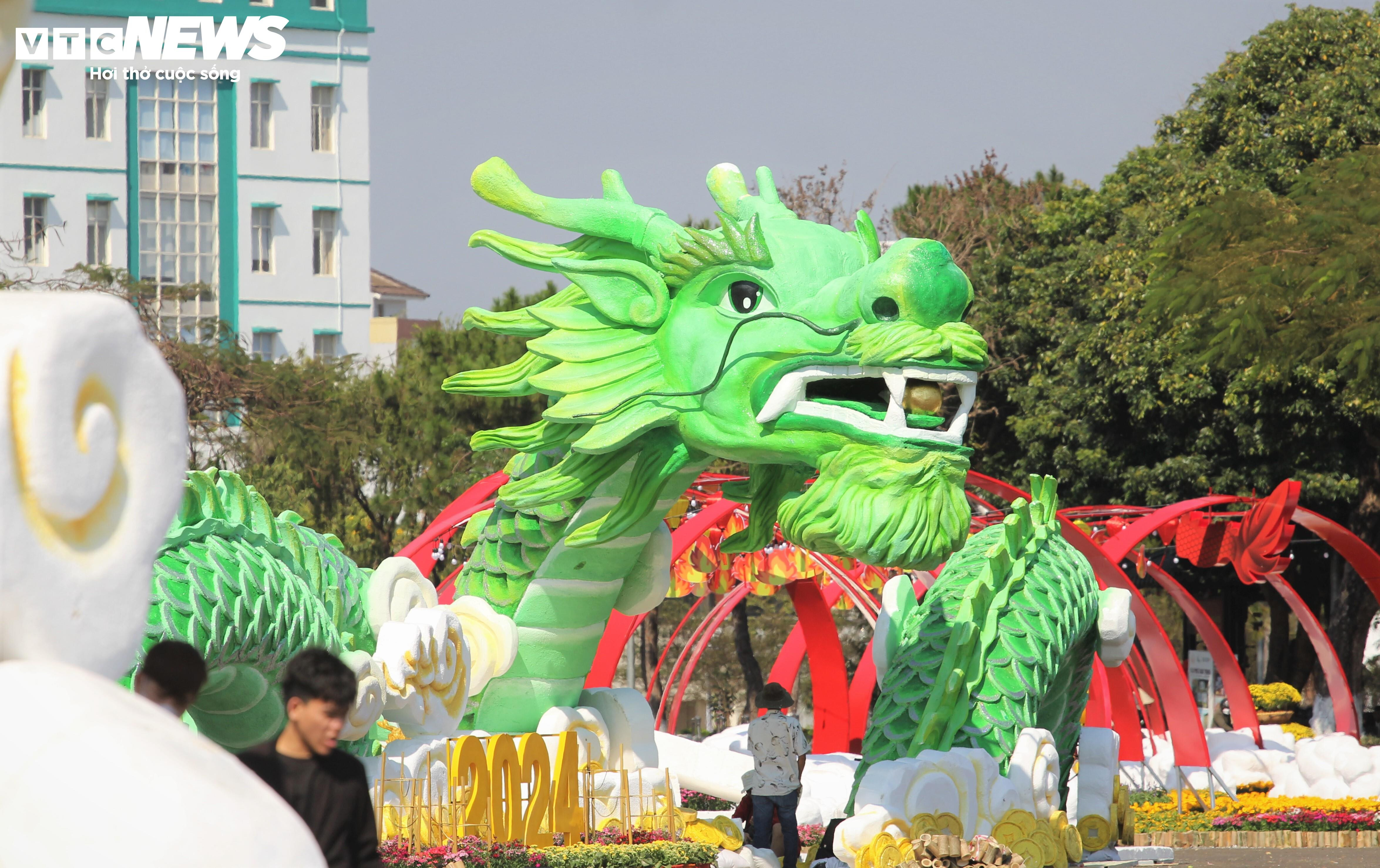 Chiêm ngưỡng bộ đôi linh vật rồng ở Gia Lai - 7