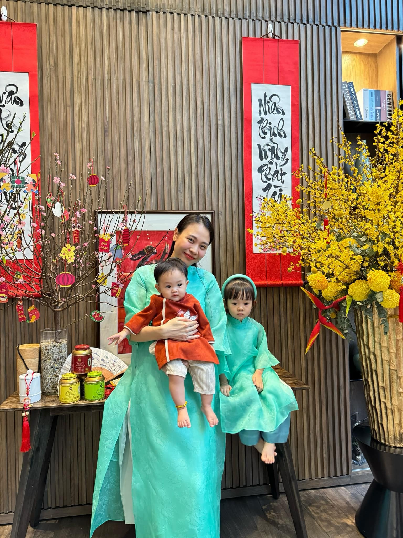 Sao Việt 9/2: Bình Tinh thăm mộ NSƯT Vũ Linh, Đỗ Hà trang hoàng nhà đón Tết - 3