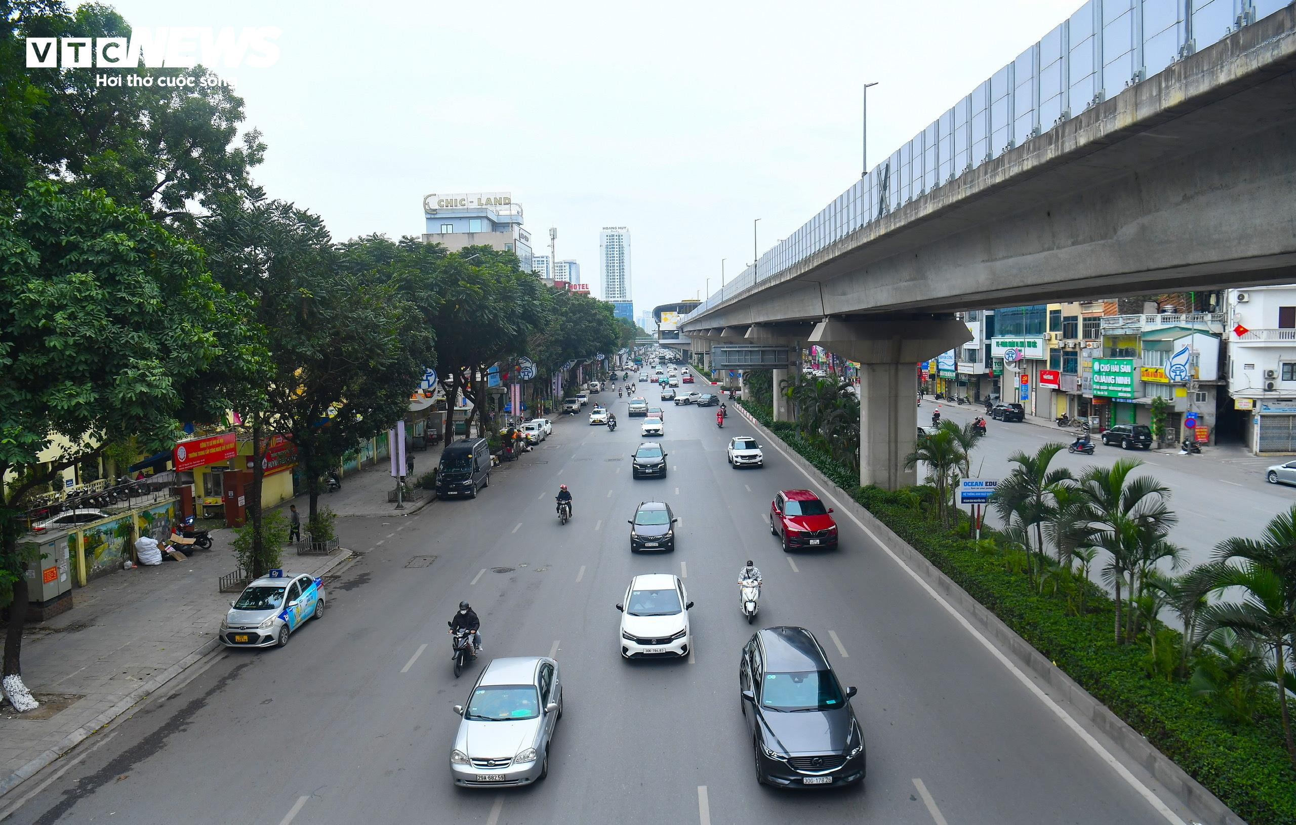 TRỰC TIẾP: Cả nước đón giao thừa Tết Giáp Thìn 2024 - 40