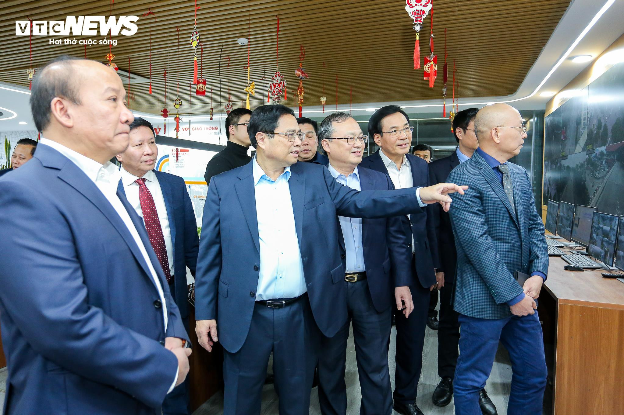 Thủ tướng: VOV phải giữ cho bằng được tiếng nói của Đảng, Nhà nước và Nhân dân - 4