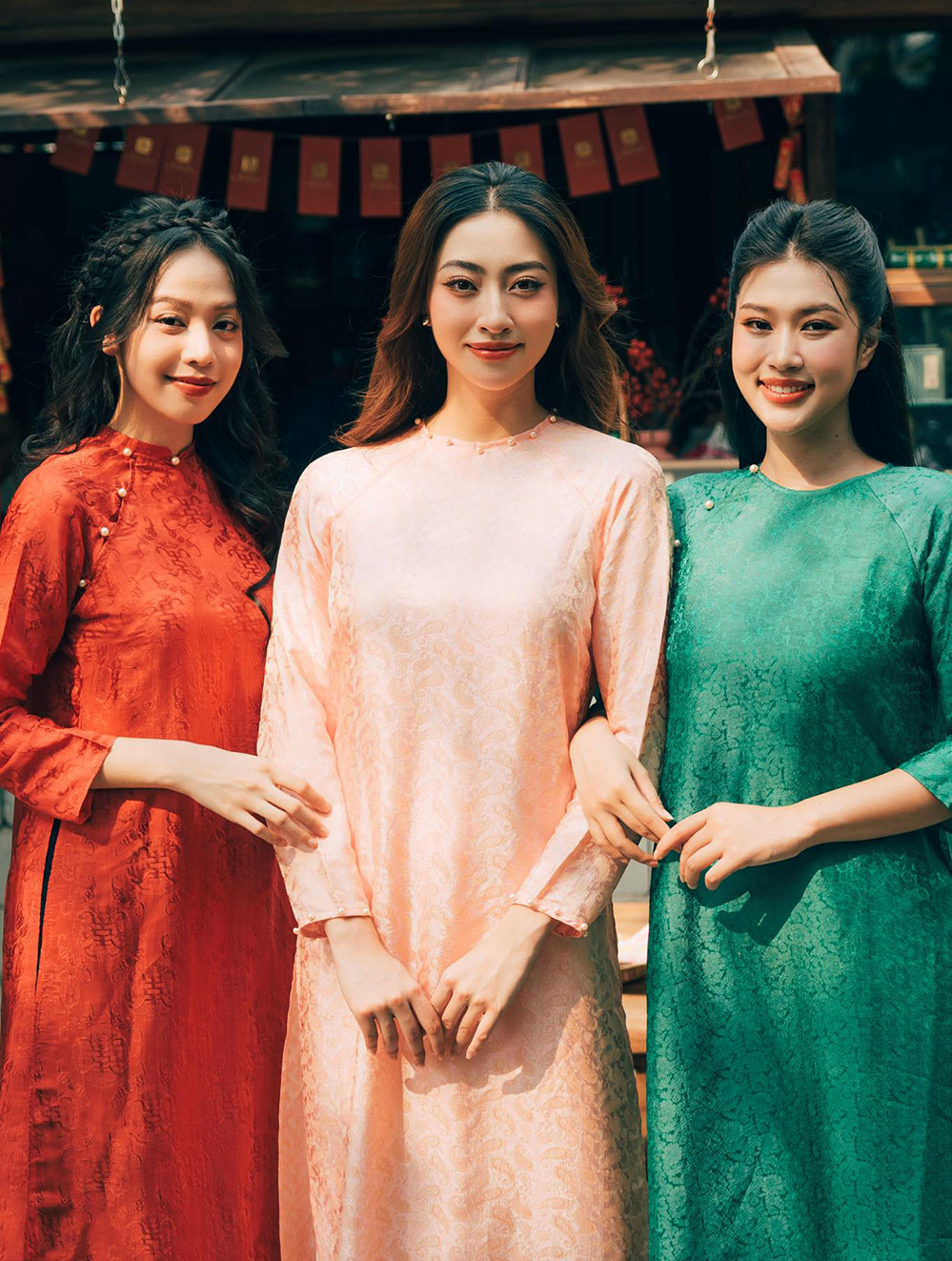 Sao Việt 9/2: Bình Tinh thăm mộ NSƯT Vũ Linh, Đỗ Hà trang hoàng nhà đón Tết - 8