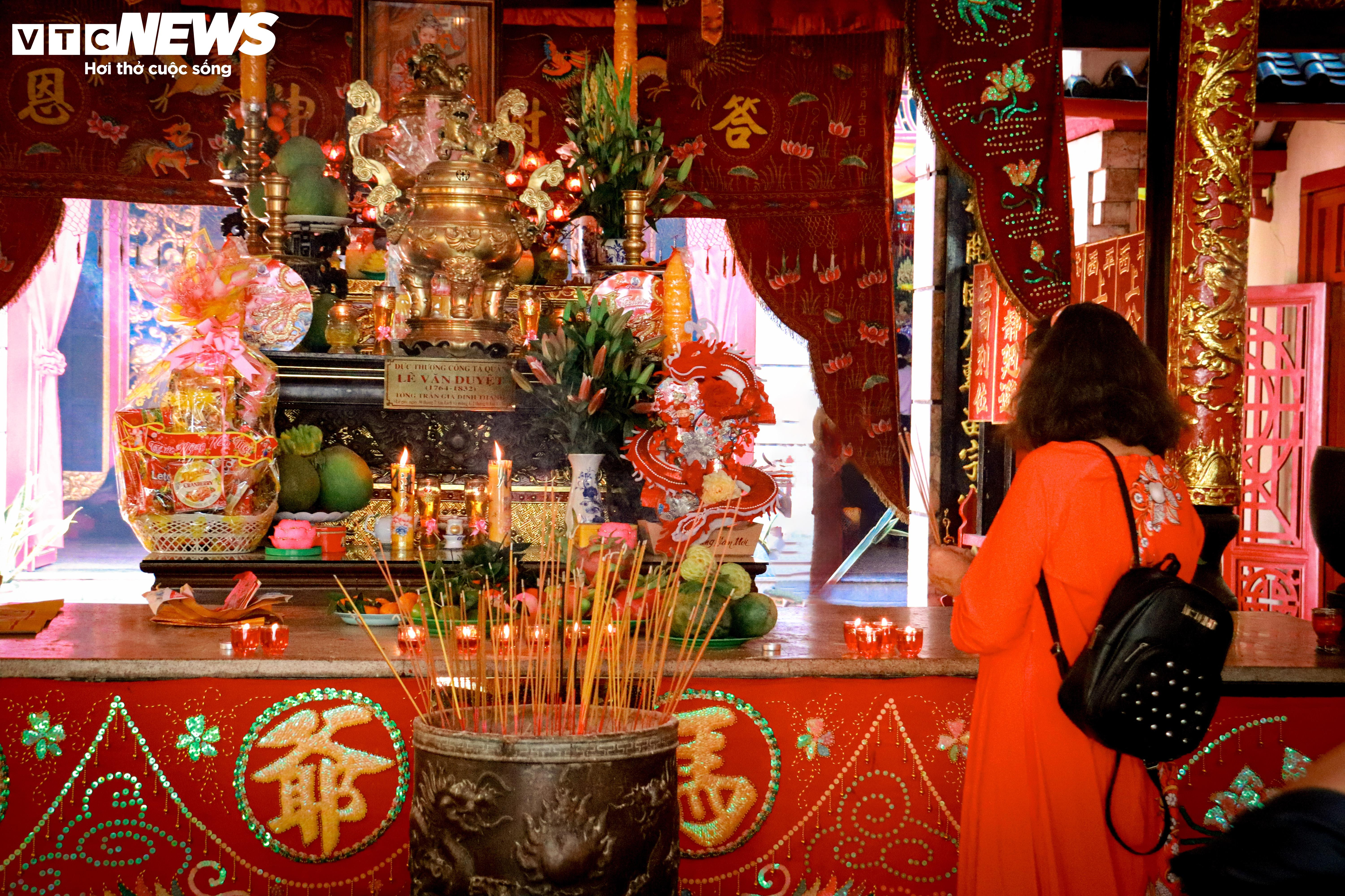 Mùng 3 Tết đi xin xăm, gieo quẻ tại lăng Tổng trấn thành Gia Định xưa - 6