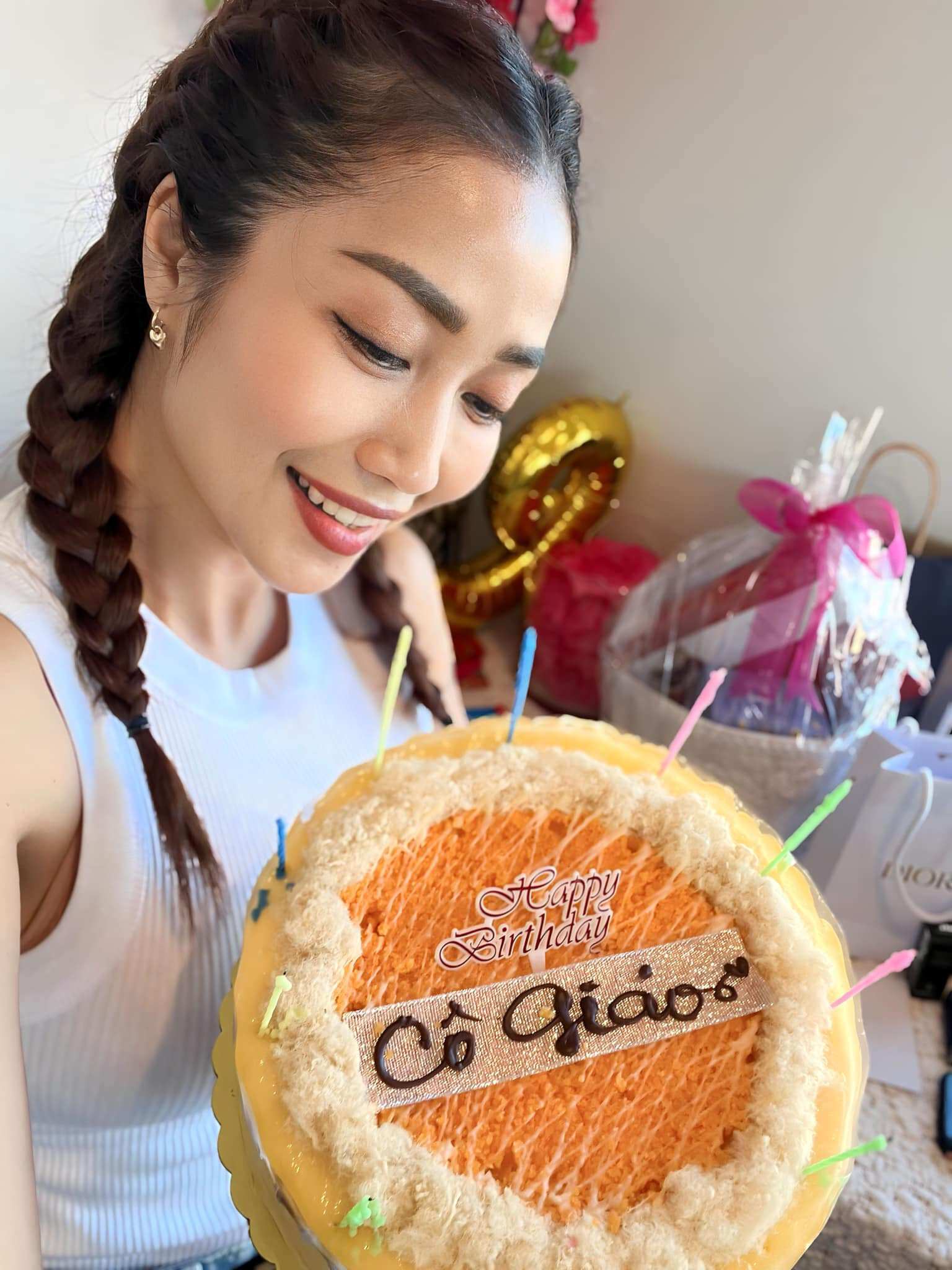 Sao Việt 20/2: Nhã Phương khoe dáng sau sinh, con gái Thúy Hạnh đẹp rạng rỡ - 7