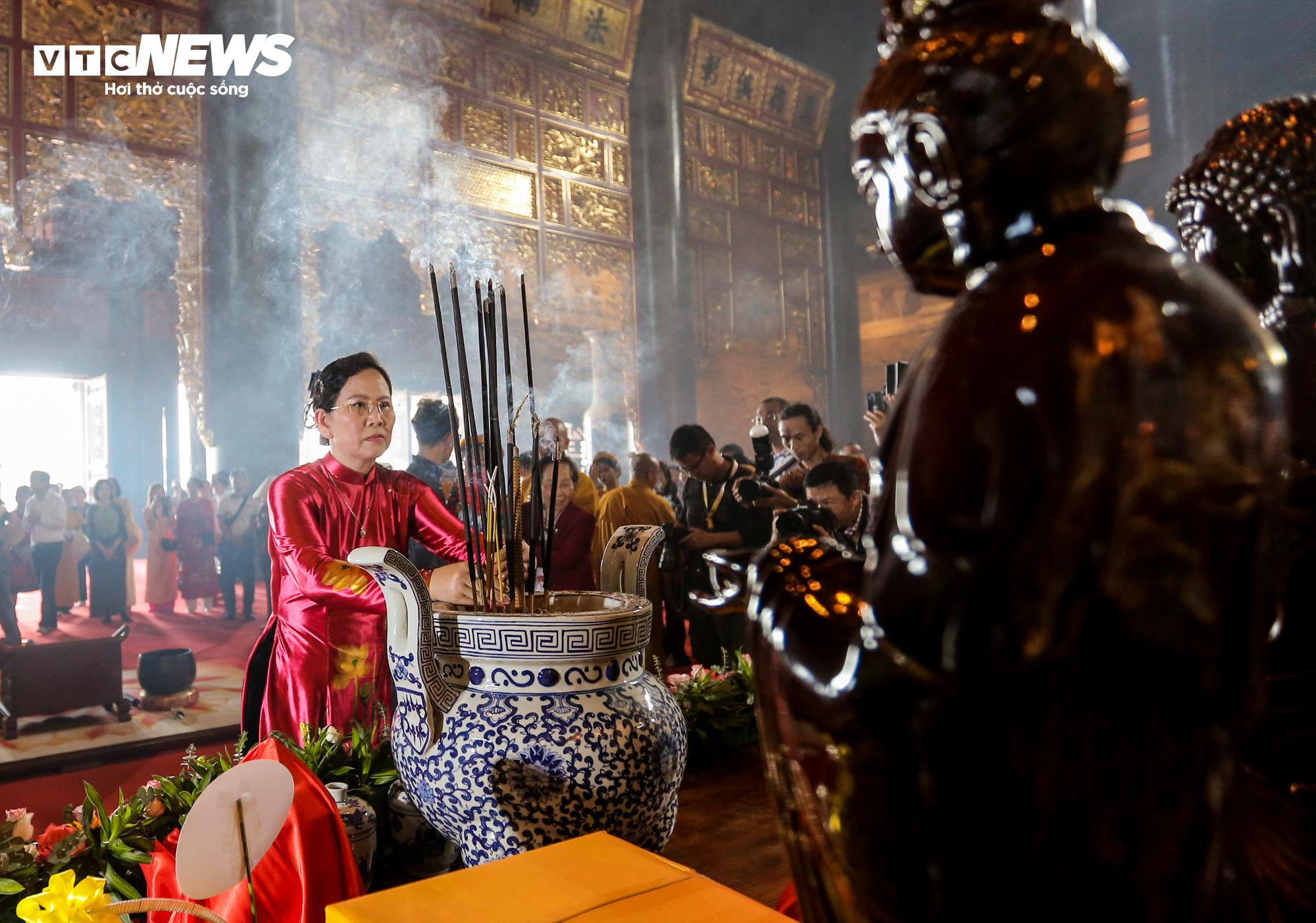 207 thuyền, 60 trai tráng tham gia rước nước ngày khai hội chùa Tam Chúc - 20