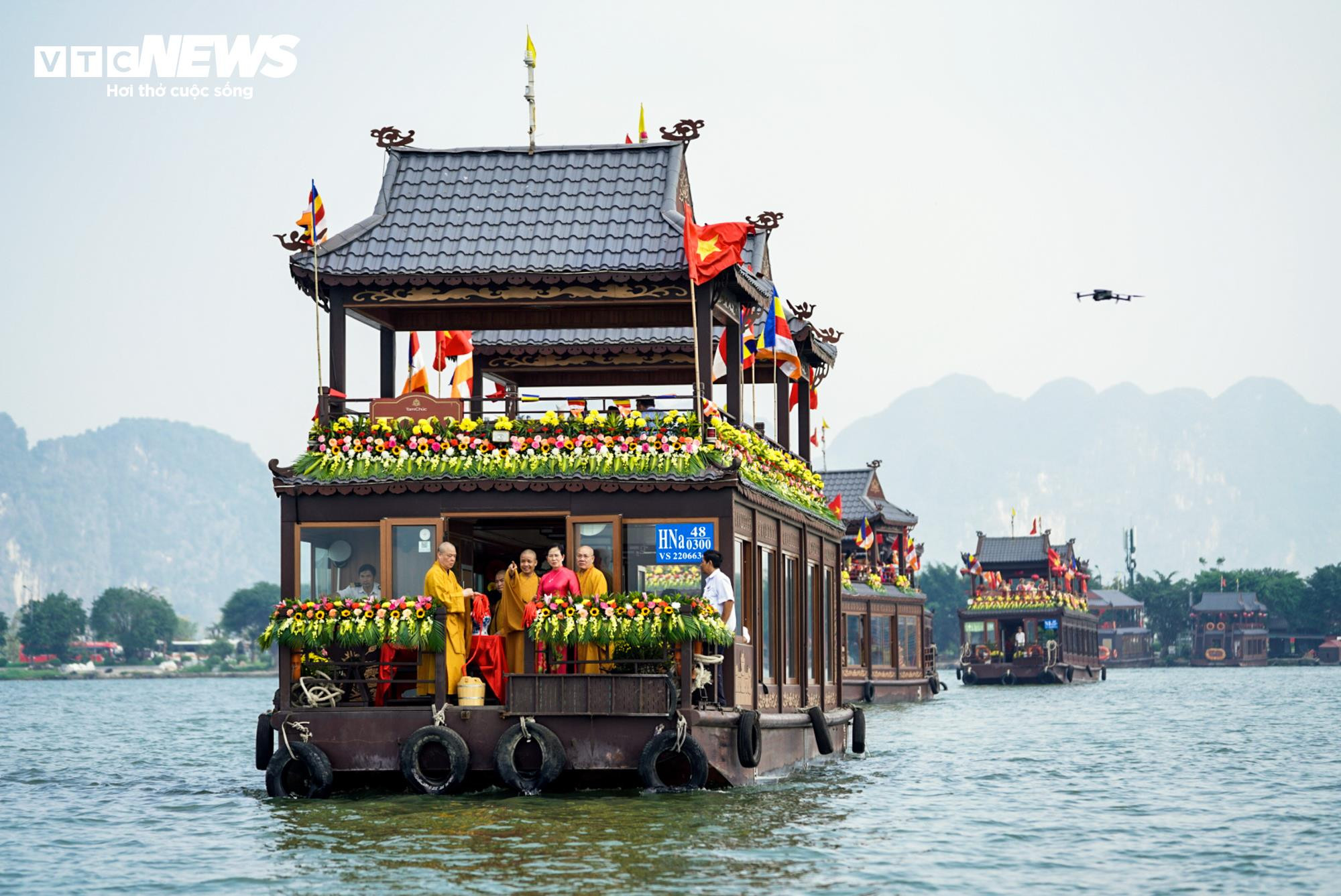 207 thuyền, 60 trai tráng tham gia rước nước ngày khai hội chùa Tam Chúc - 8