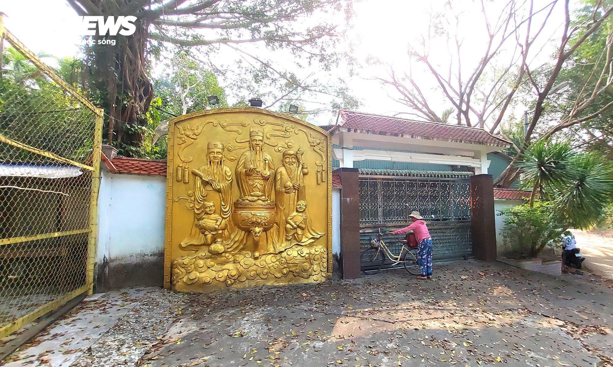 Bất chấp lệnh tháo dỡ, biệt phủ của đại gia vàng vẫn ‘yên vị’ trên núi Hải Vân - 2