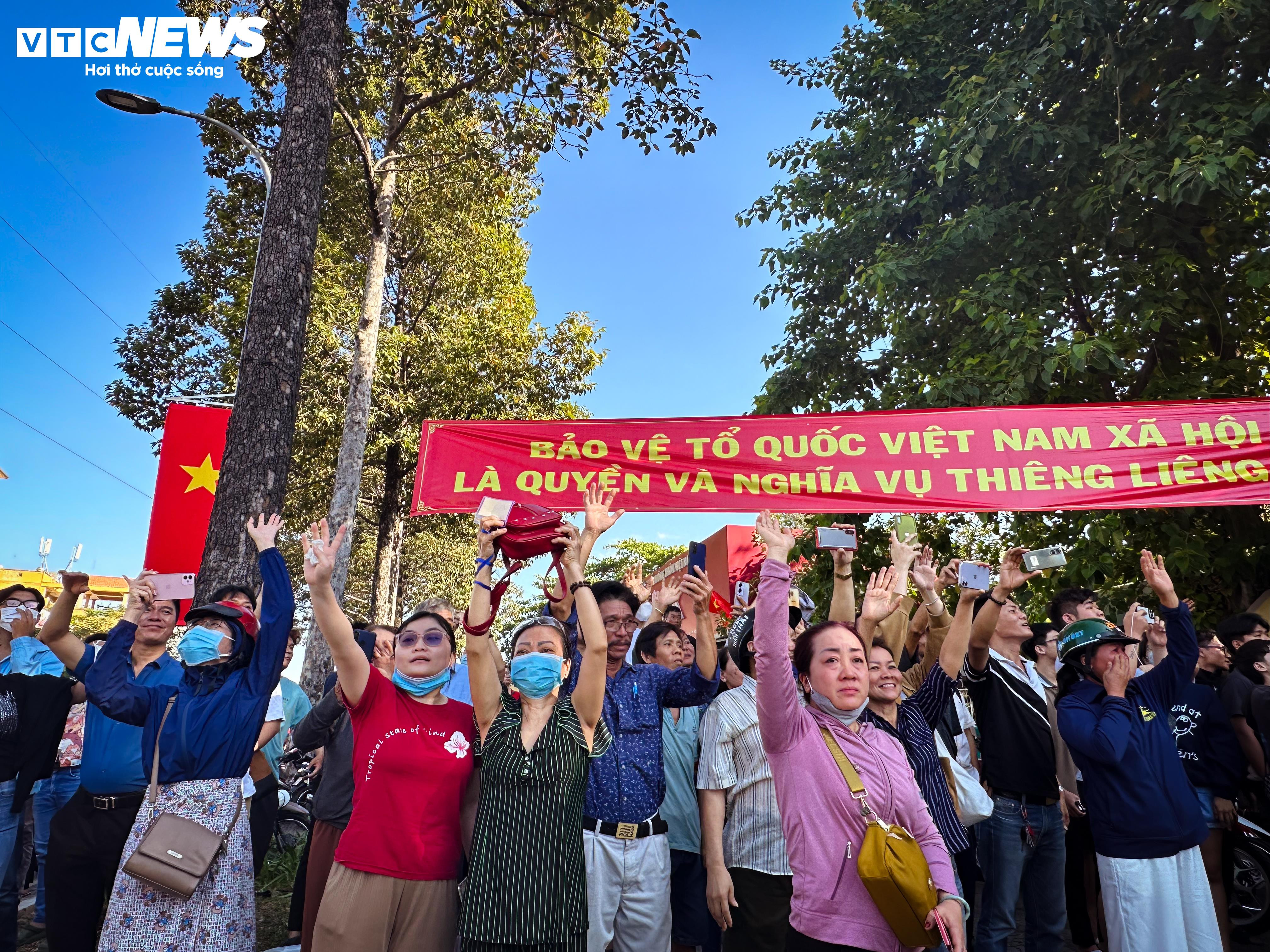 'Nhập ngũ là trách nhiệm của tuổi trẻ, con sẽ trưởng thành hơn' - 22