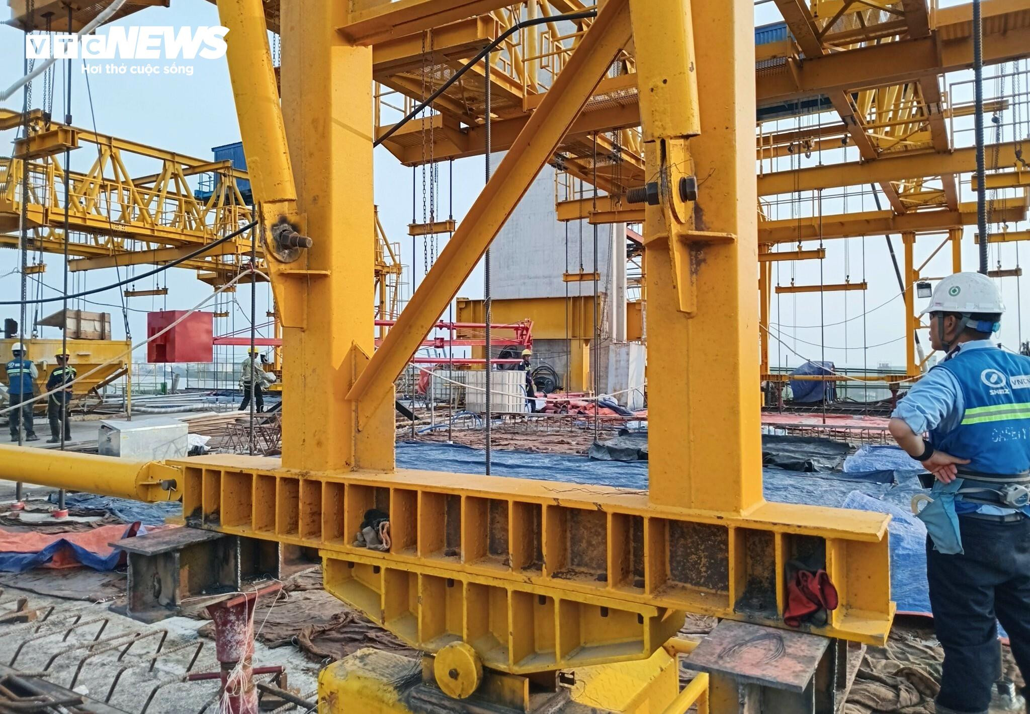 Cận cảnh dự án cầu vượt sông lớn nhất cao tốc Bến Lức - Long Thành - 12