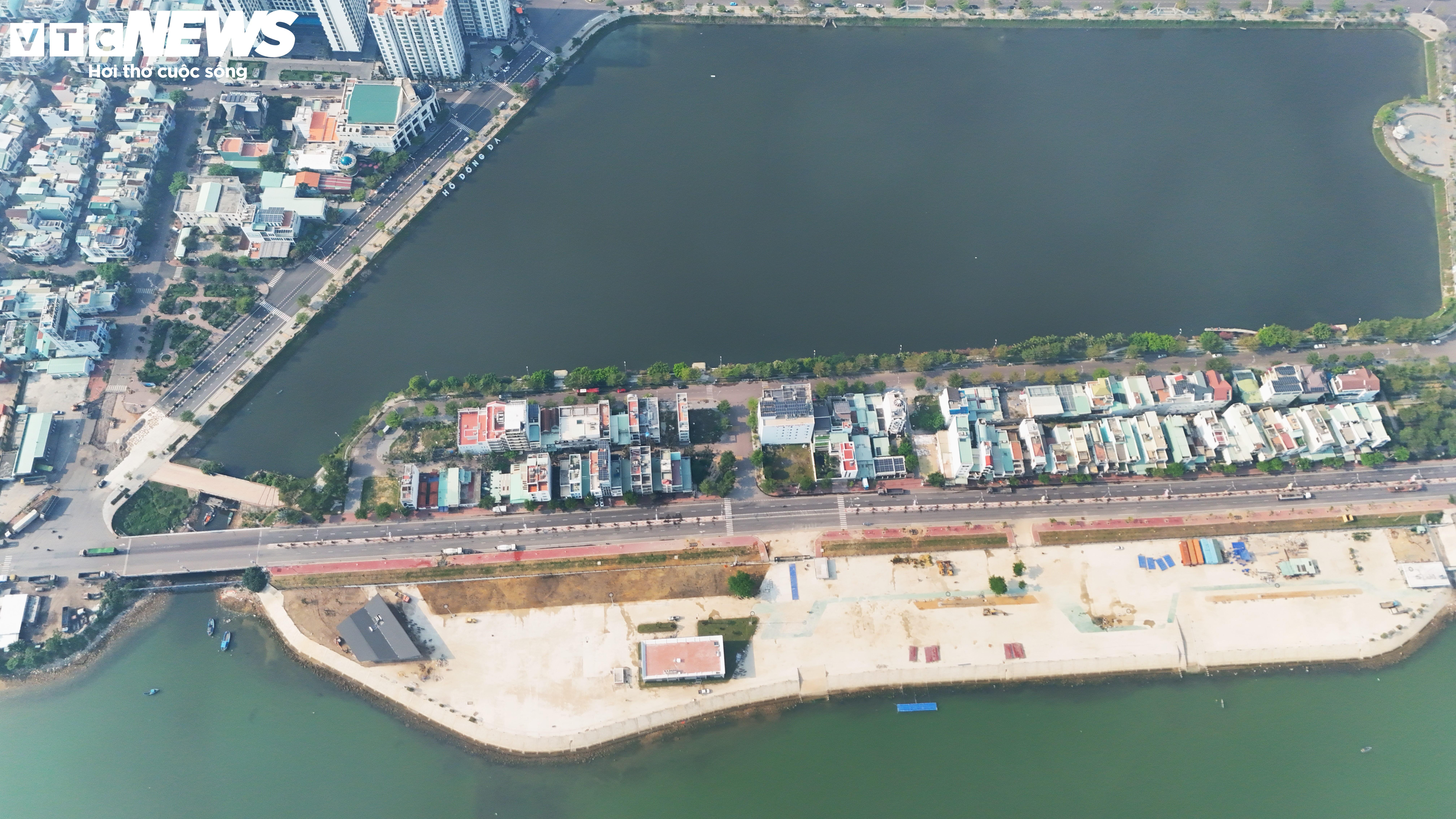 Cận cảnh nơi các tay đua quốc tế sẽ tranh tài 'lướt sóng' tốc độ cao ở Bình Định - 4