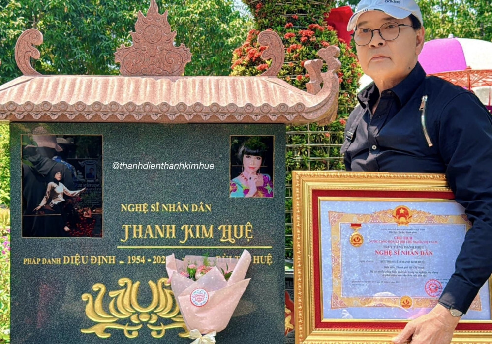 Sao Việt 10/3: Lệ Quyên tổ chức sinh nhật cho bạn trai, Lan Phương khoe con gái - 8