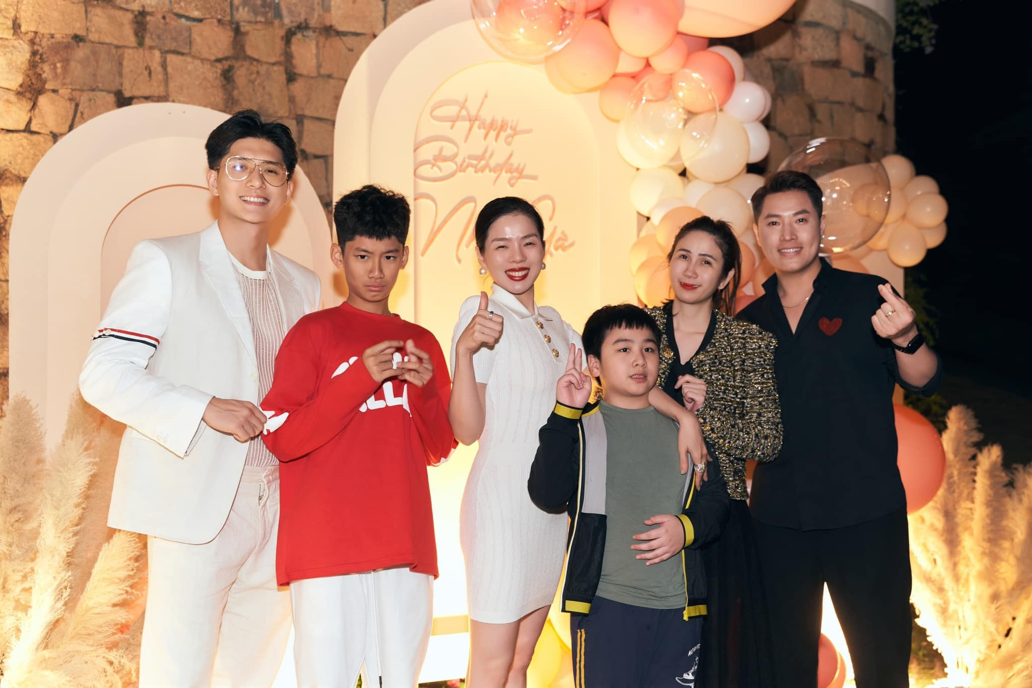 Sao Việt 14/3: Con trai Lệ Quyên thân thiết bên Lâm Bảo Châu, Chí Trung triết lý - 3