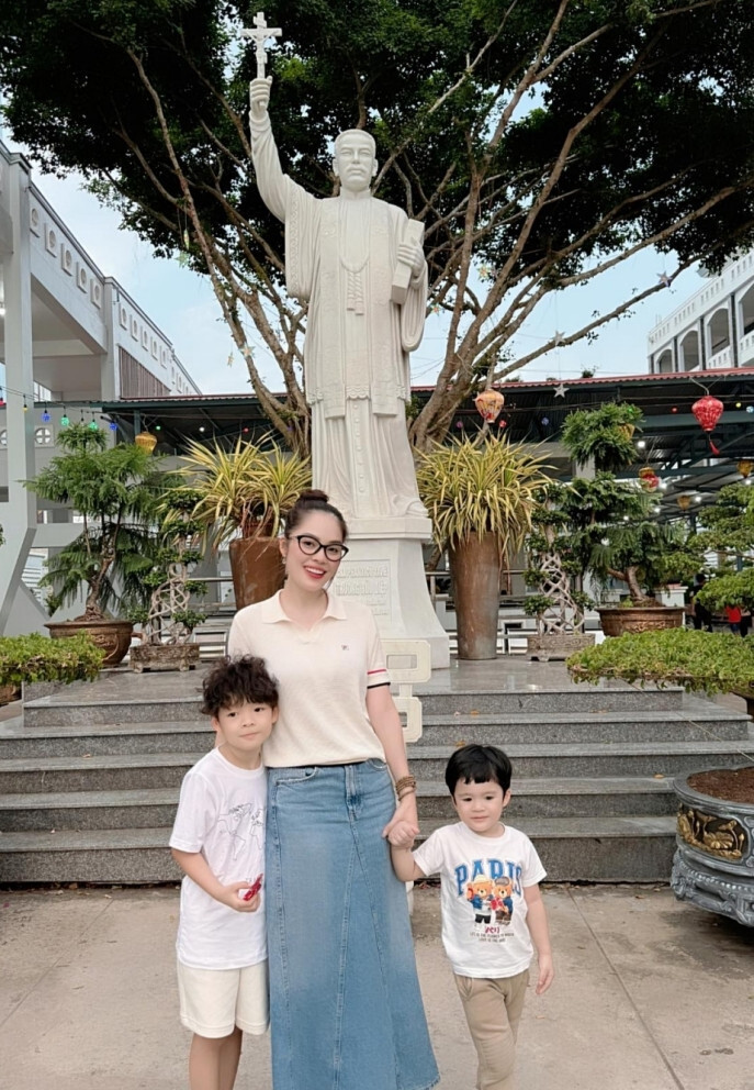 Sao Việt 21/3: Tuấn Hưng tự nhận không hoàn hảo, Tùng Dương đổi xe sang - 11