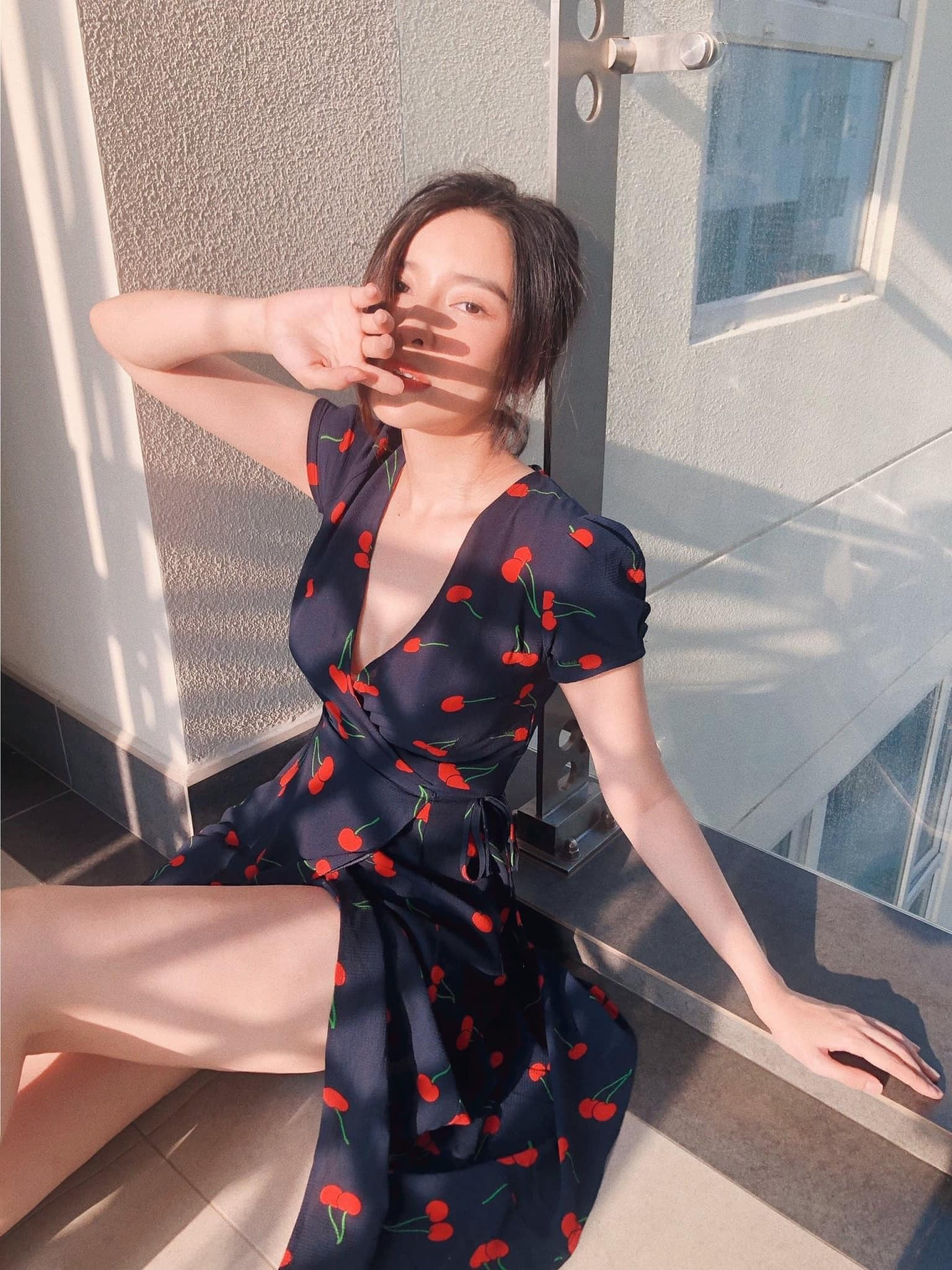 Sao Việt 22/3: Trấn Thành qua Mỹ quảng bá phim 'Mai', Đỗ Thị Hà đẹp sang chảnh - 9