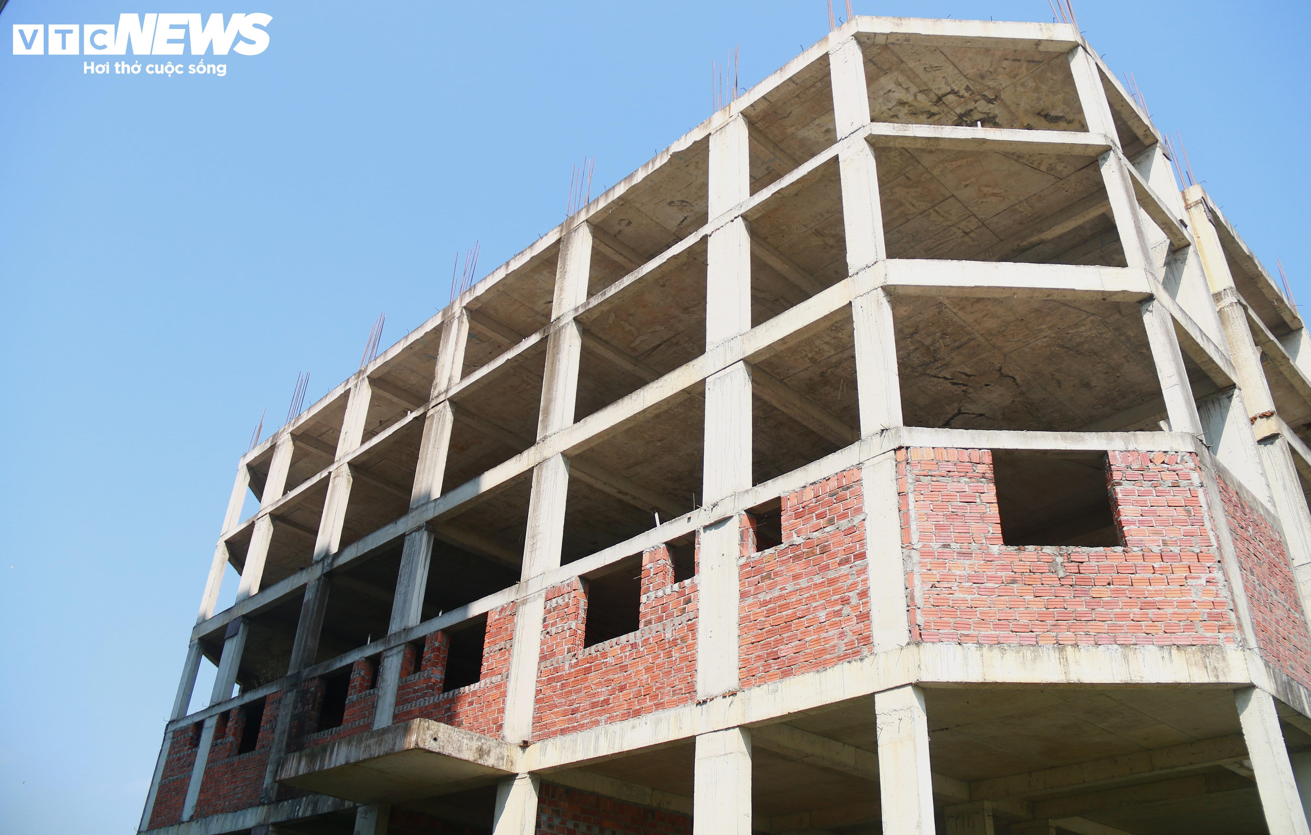 Cận cảnh dự án nhà cho người thu nhập thấp sau gần 1 năm thanh tra, lộ sai phạm - 5