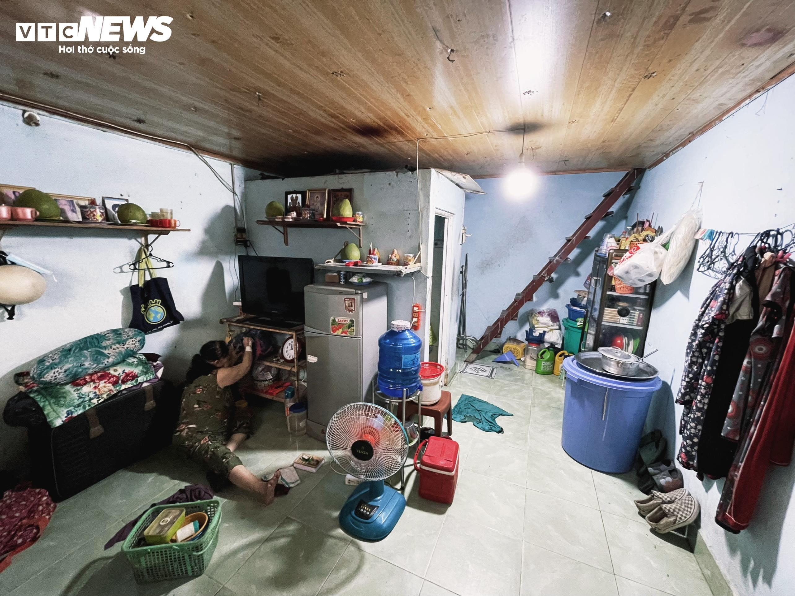 Chồng bỏ, con mất, 'cô đào nức tiếng một thời' sống lủi thủi trong nhà trọ 15m2 - 2