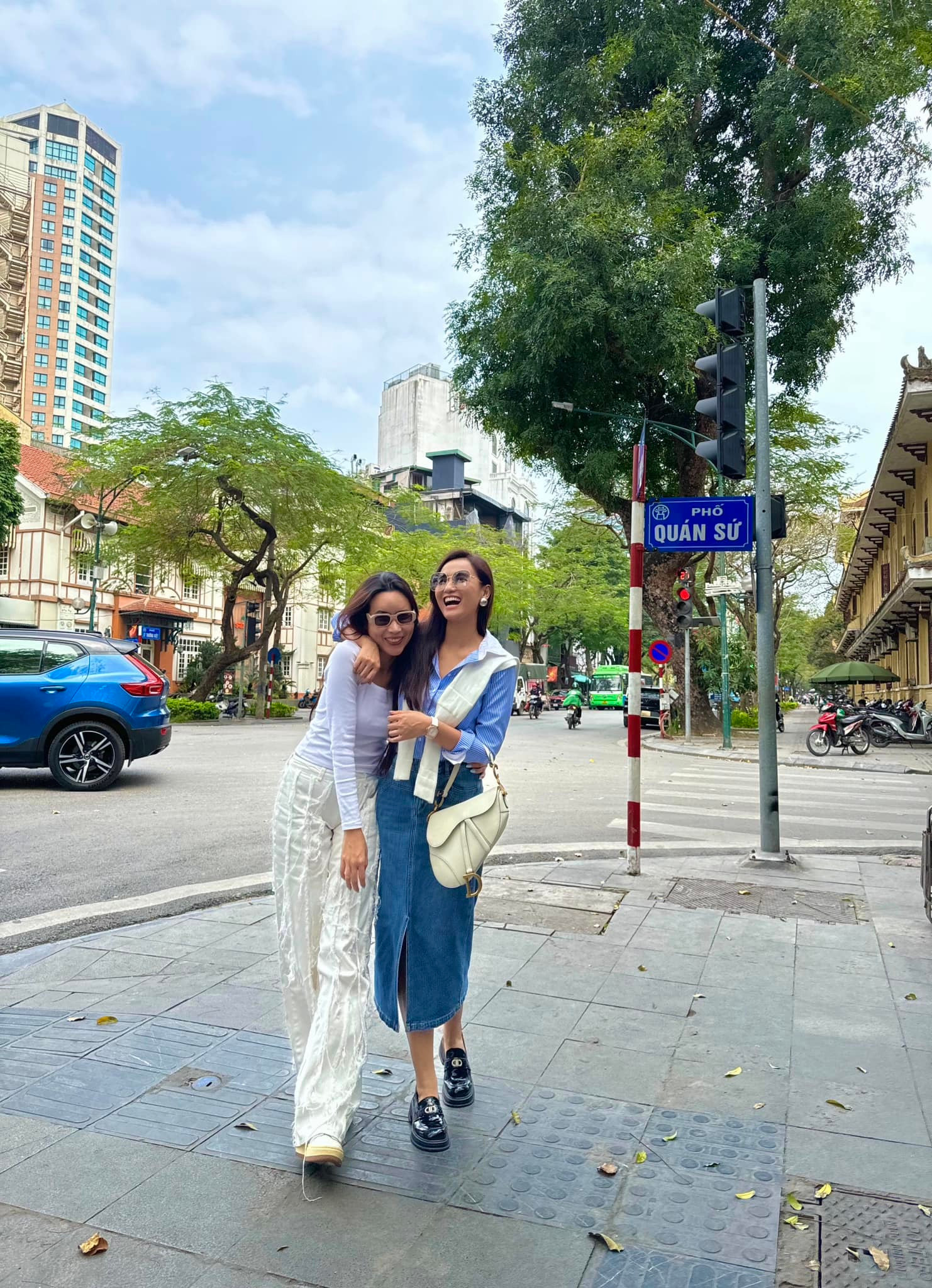 Sao Việt 27/3: Hồng Nhung diện đồ trẻ như thiếu nữ, Hương Tràm nhan sắc khác lạ - 11