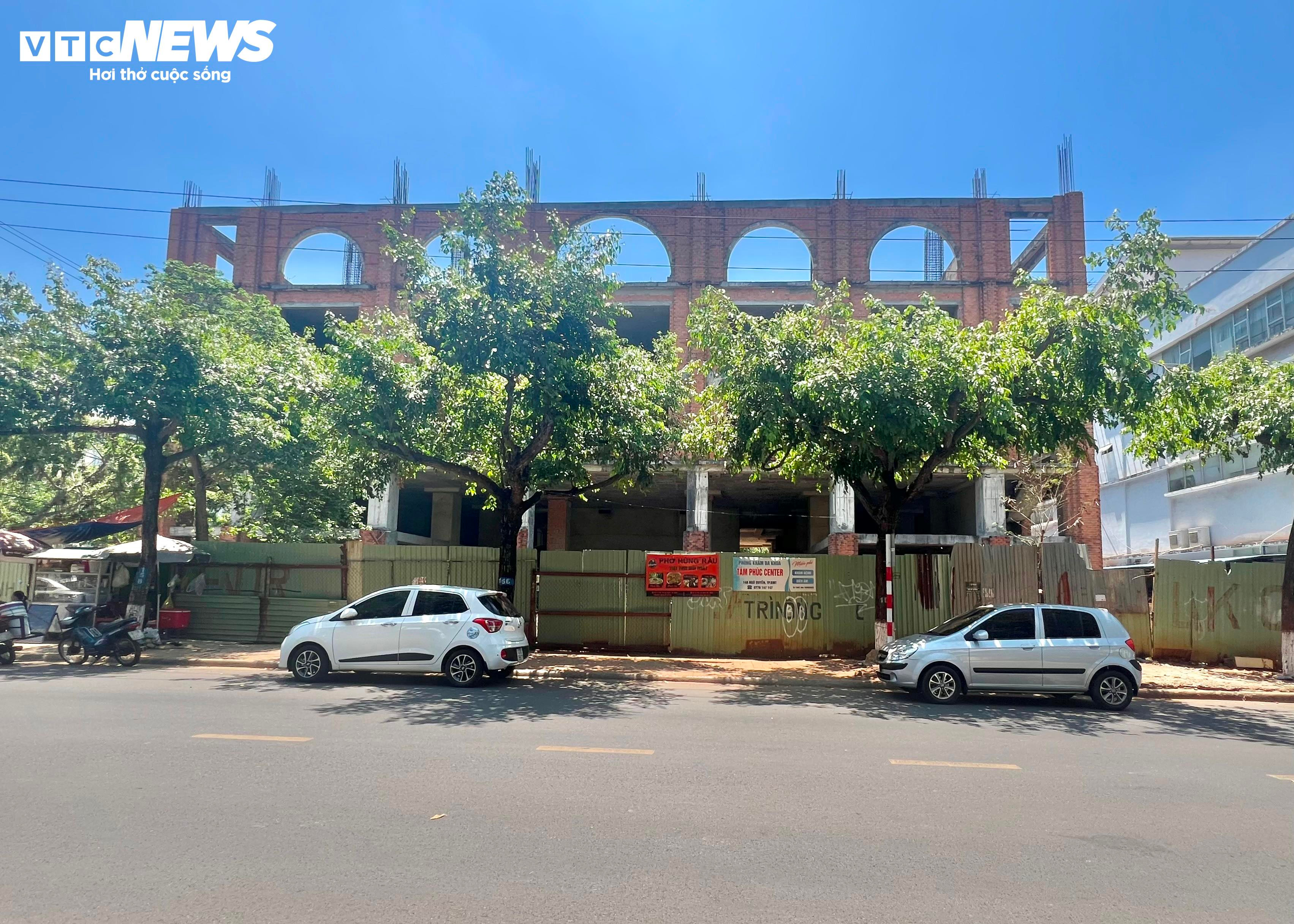 Cận cảnh dự án trăm tỷ 'ôm đất vàng' ở Đắk Lắk rồi bỏ hoang - 3