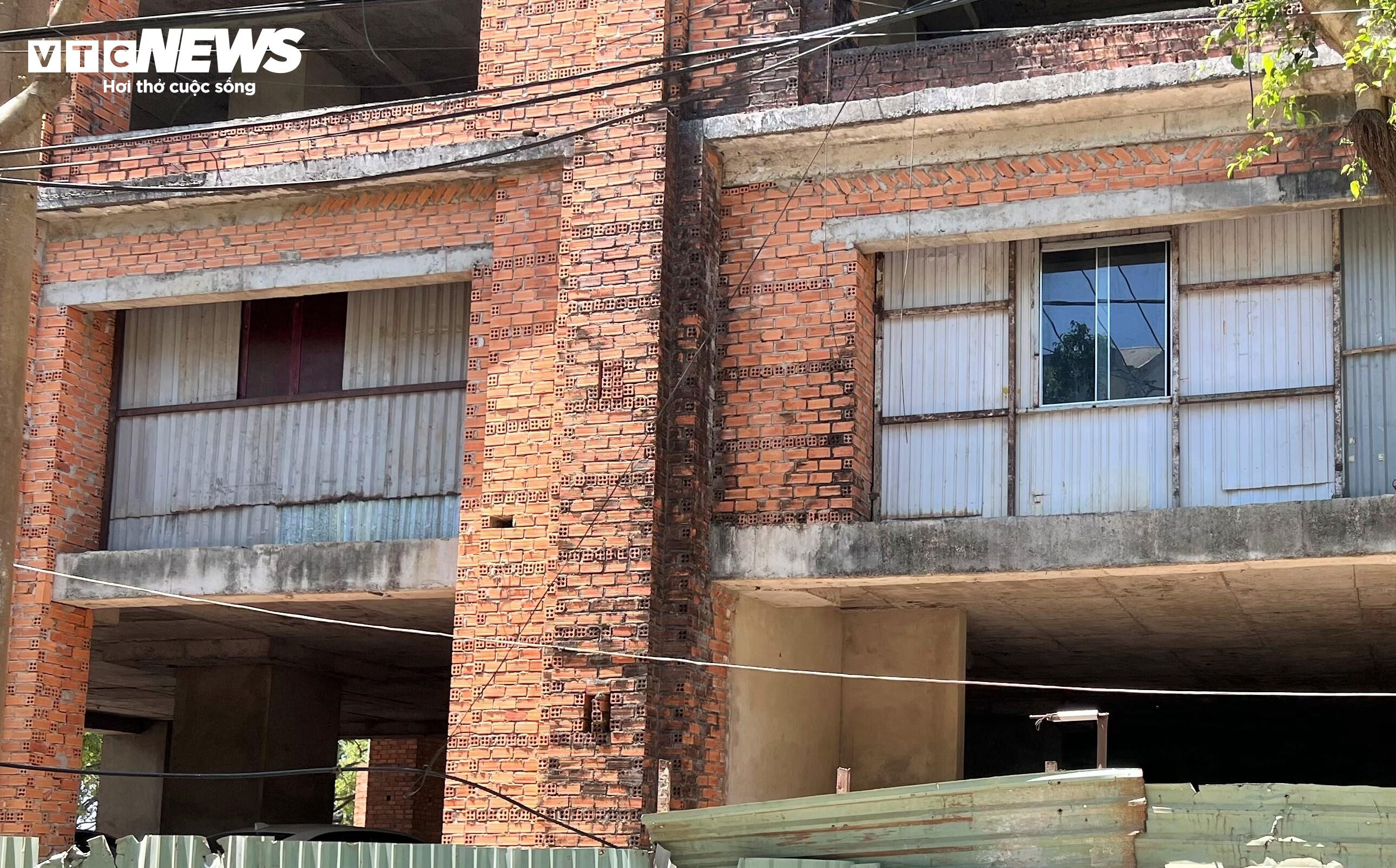 Cận cảnh dự án trăm tỷ 'ôm đất vàng' ở Đắk Lắk rồi bỏ hoang - 6