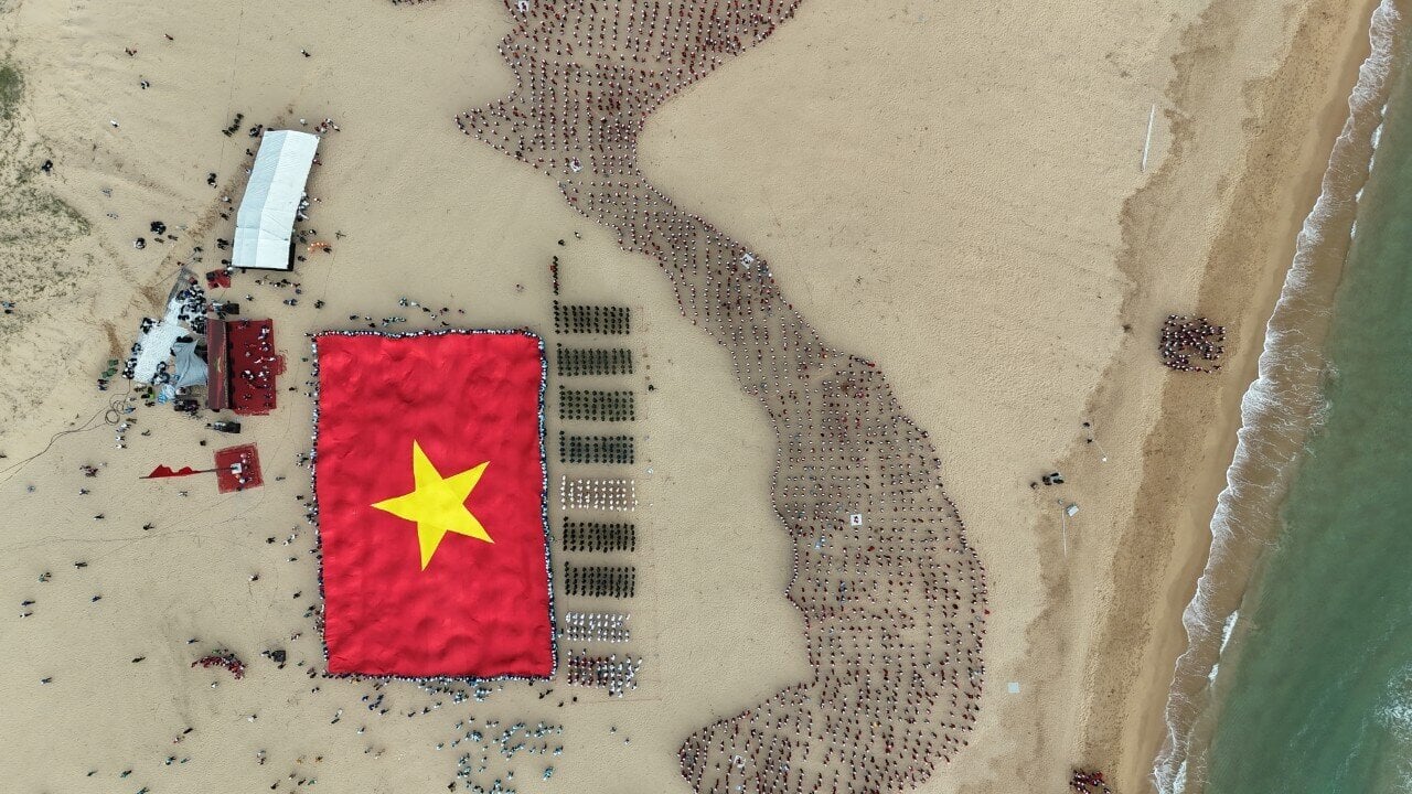 3.200 đoàn viên, thanh niên ở Phú Yên xếp hình bản đồ Việt Nam - 2