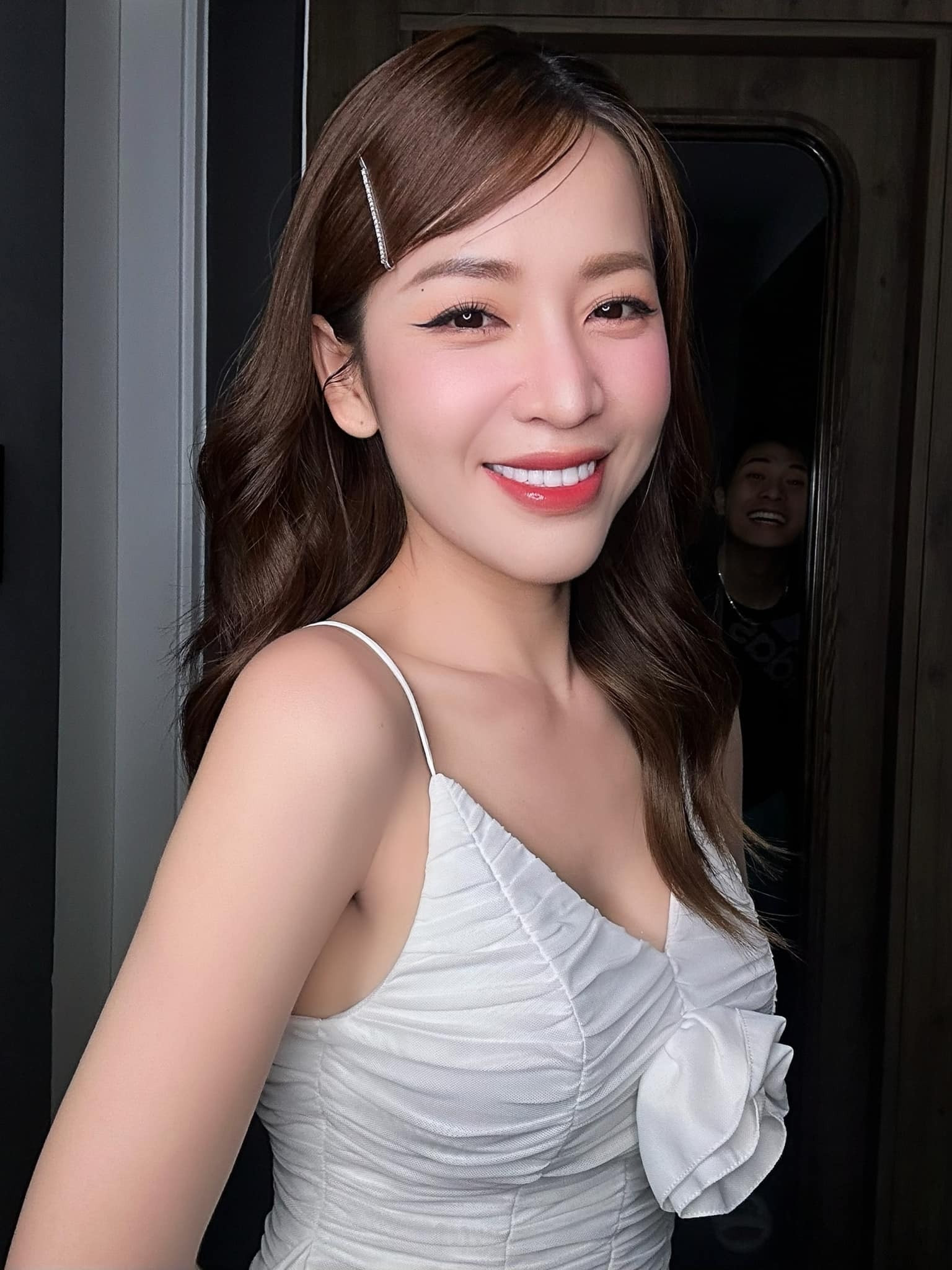 Sao Việt 31/3: Mai Phương Thúy đẹp mong manh, Midu tốt nghiệp á khoa thạc sĩ - 8