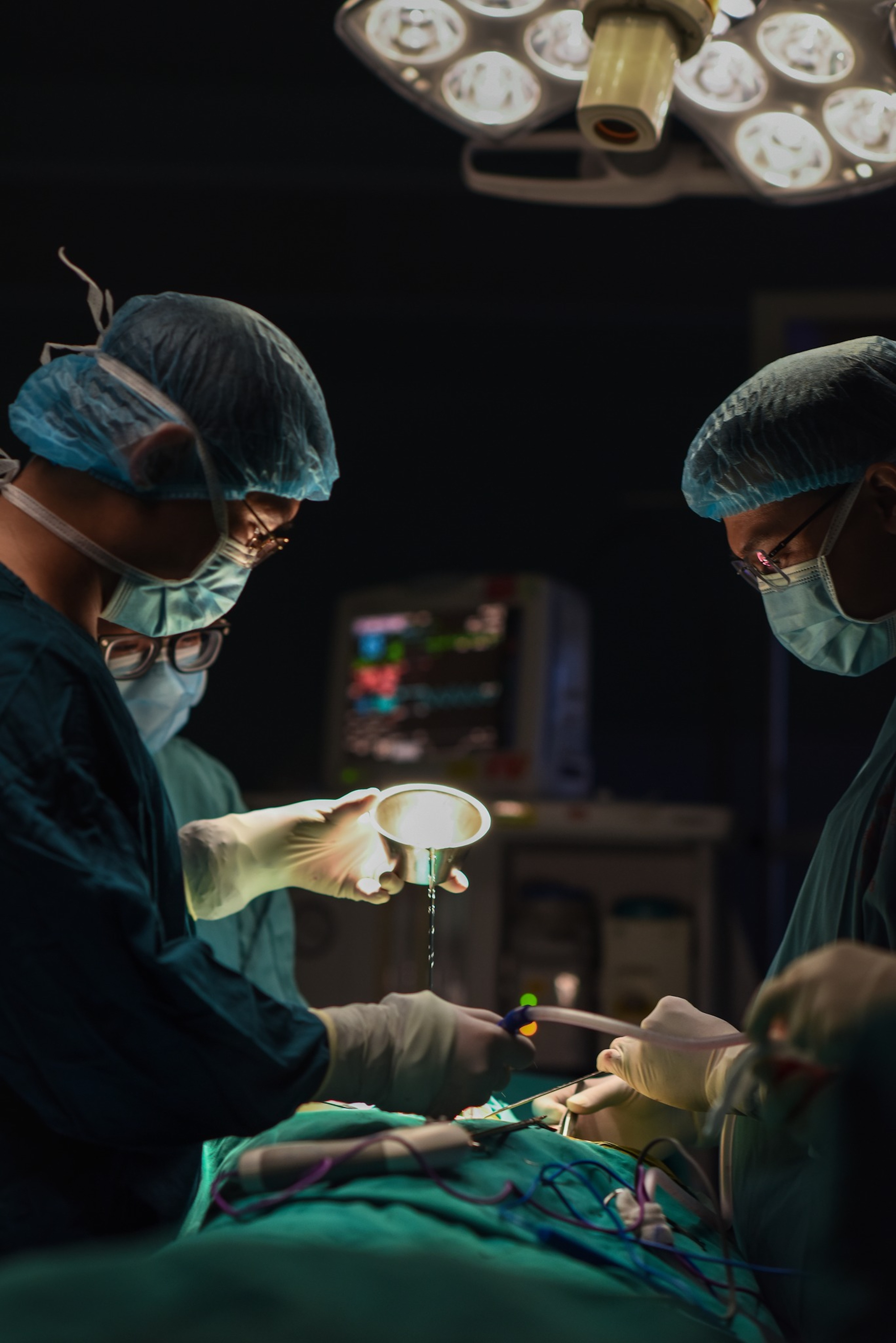 Cô gái hồi sinh từ quả thận của mẹ và 4 giờ căng thẳng trong phòng phẫu thuật - 13