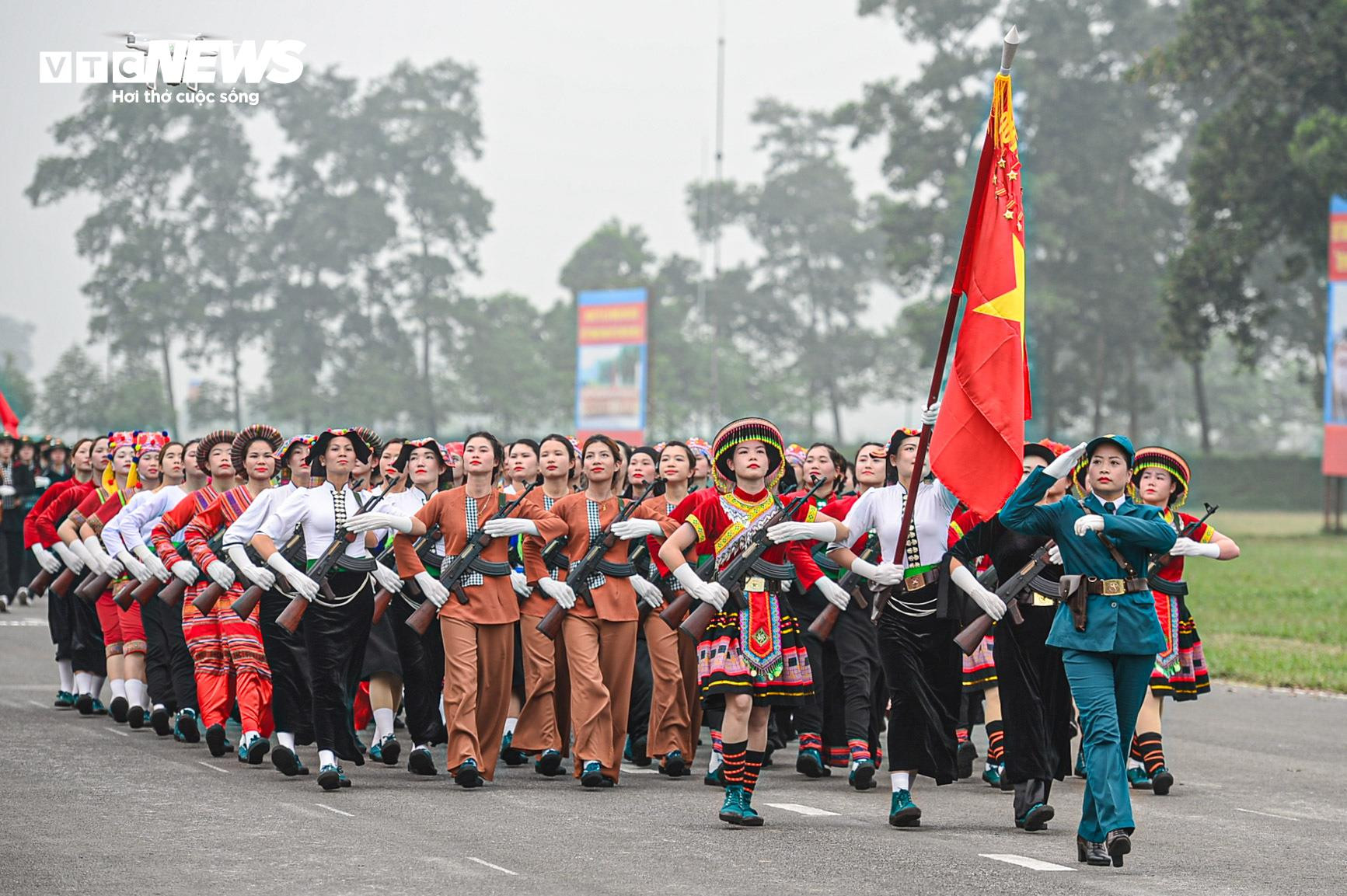 Hơn 3.000 chiến sĩ tái hiện khí thế hào hùng của Chiến thắng Điện Biên Phủ - 14