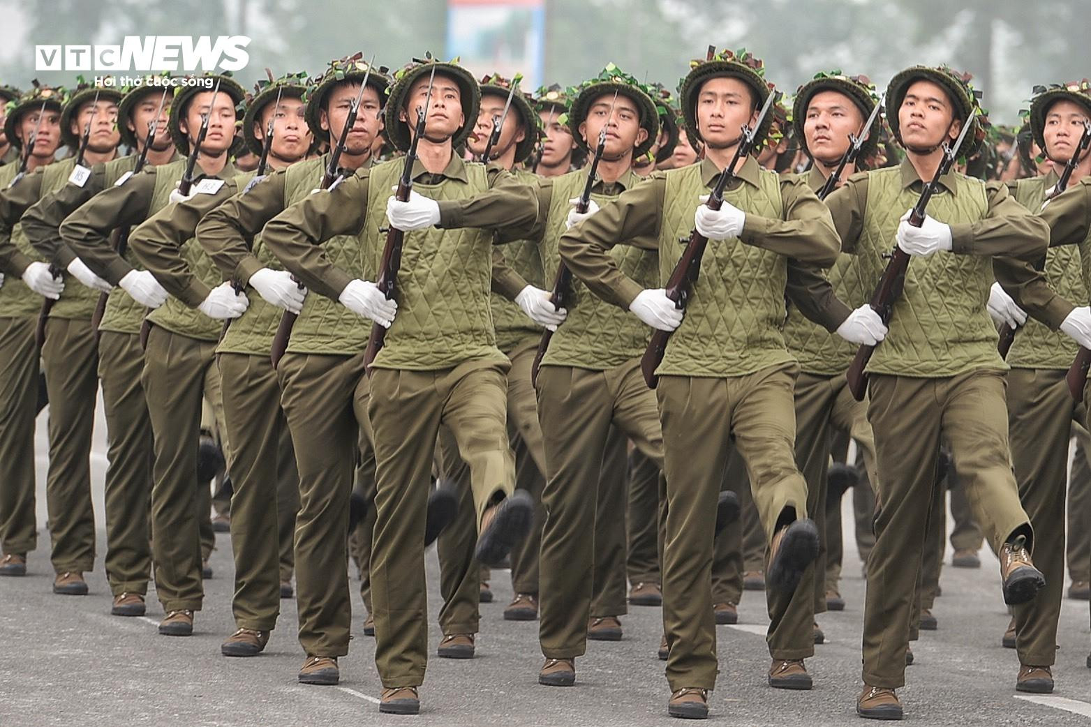 Hơn 3.000 chiến sĩ tái hiện khí thế hào hùng của Chiến thắng Điện Biên Phủ - 11