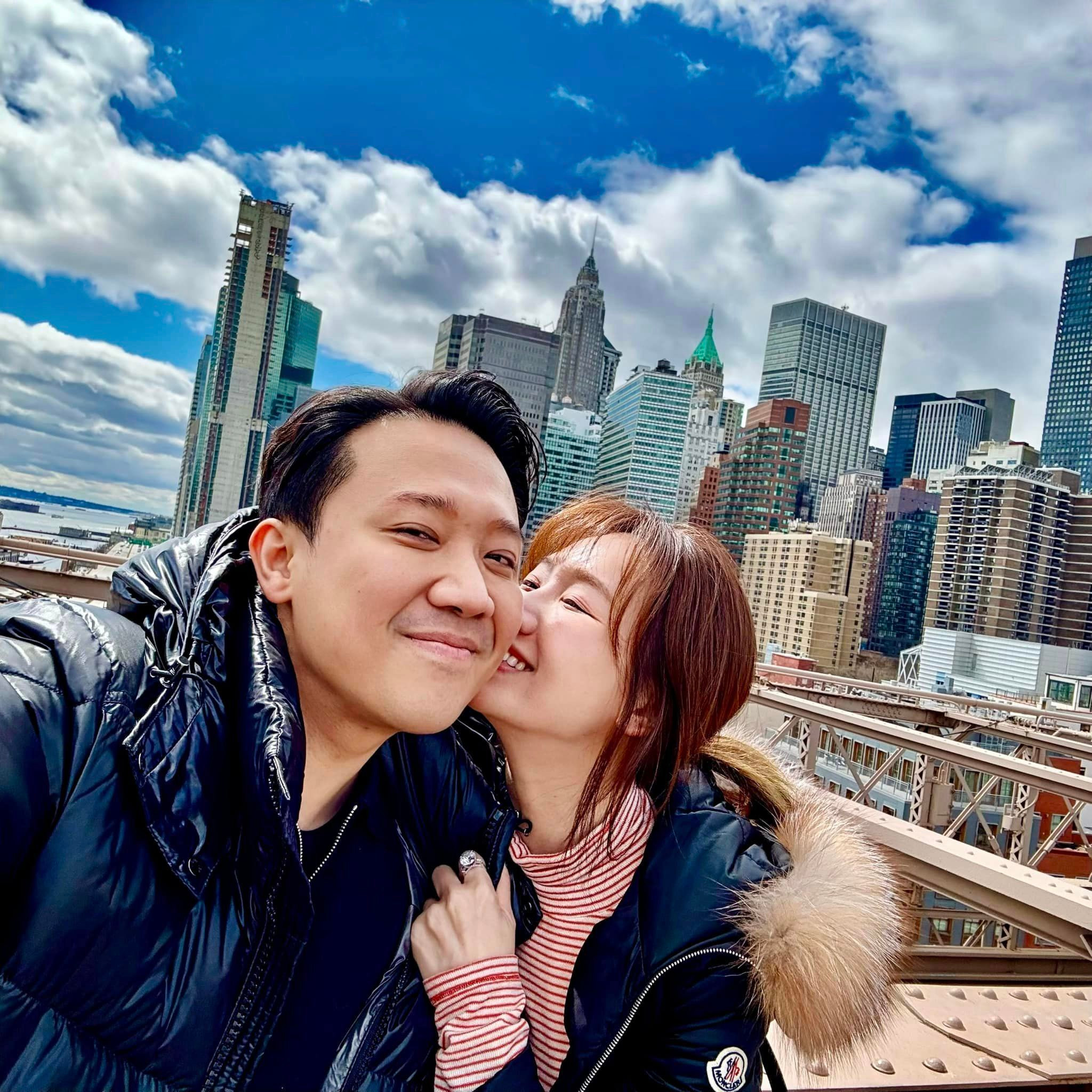 Sao Việt 7/4: Lệ Quyên khoe dáng gợi cảm, Nhã Phương đọ sắc cùng chị gái - 10