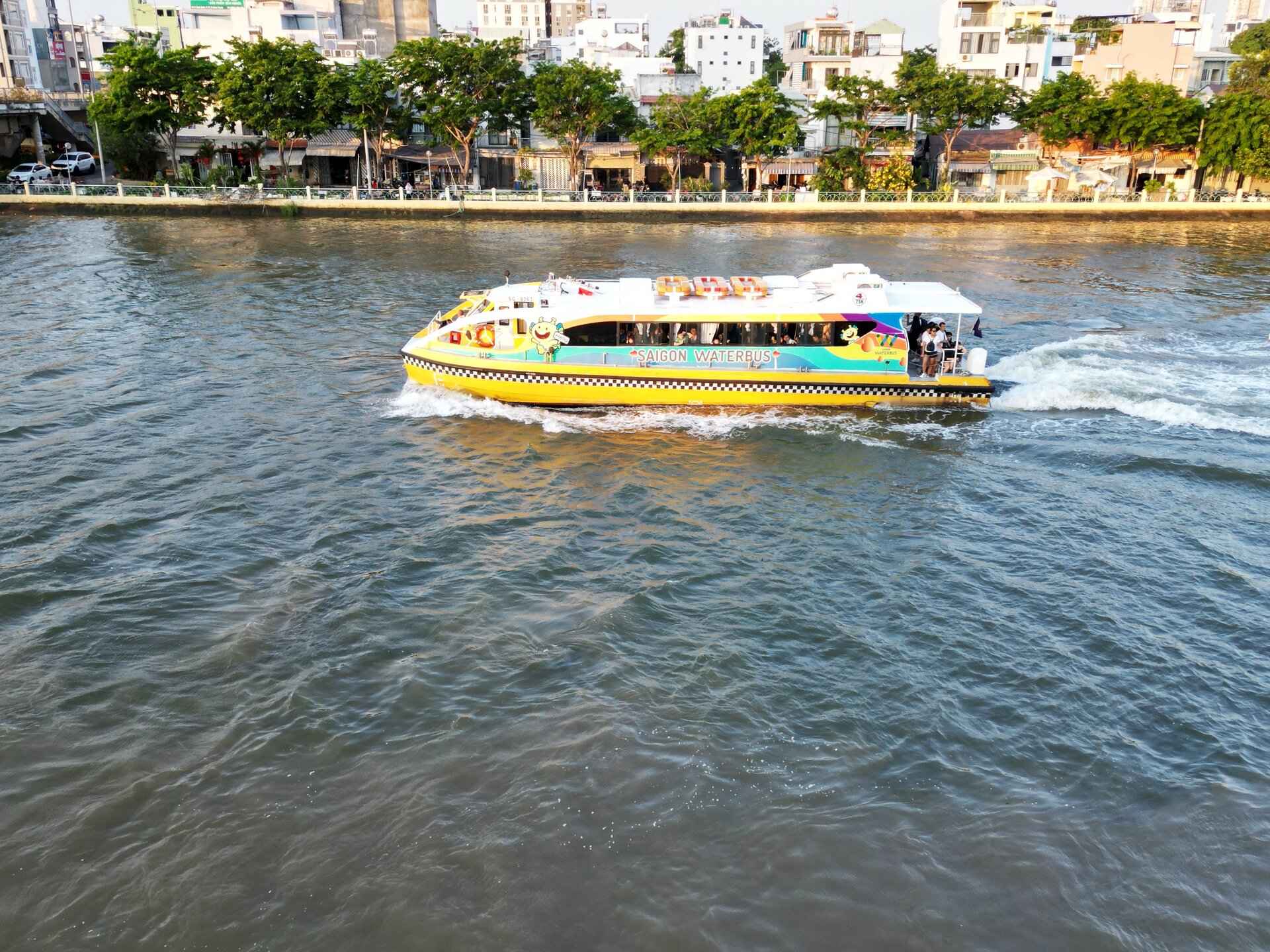 Bờ kè Thanh Đa sau 9 tháng sạt lở: Ngủ không dám đóng cửa, thấp thỏm lo nhà sập - 6