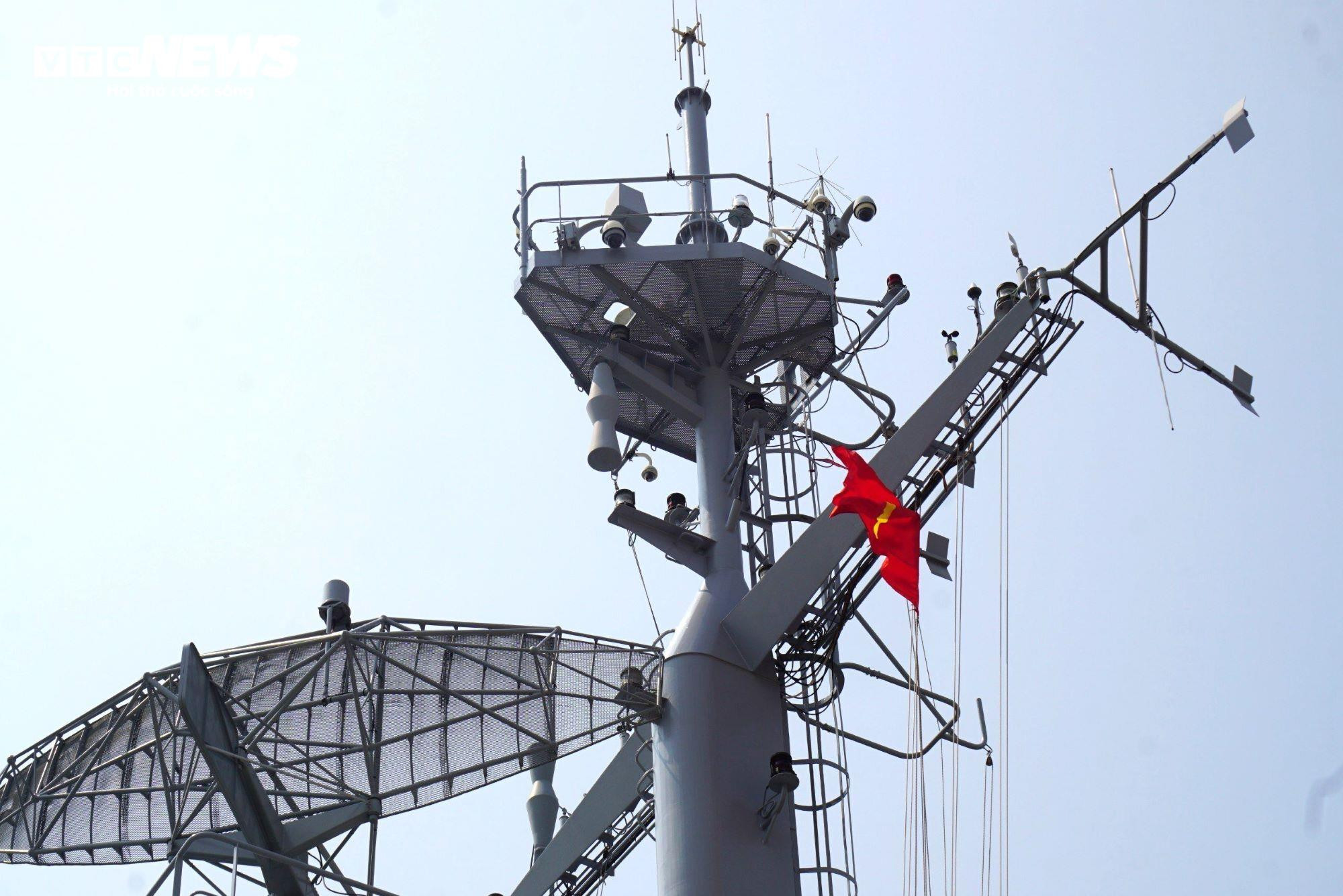 Hình ảnh tuần dương hạm Vendemiaire Pháp ở Cảng Đà Nẵng - 4