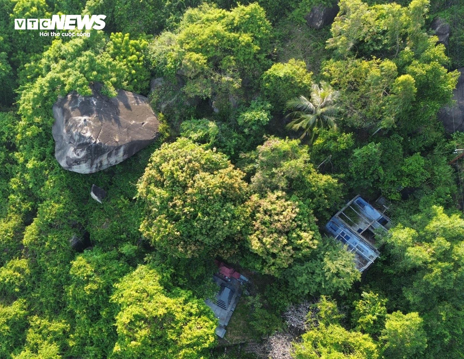 Cận cảnh khắc phục sạt lở hầm Bãi Gió để thông tuyến đường sắt Bắc - Nam - 9