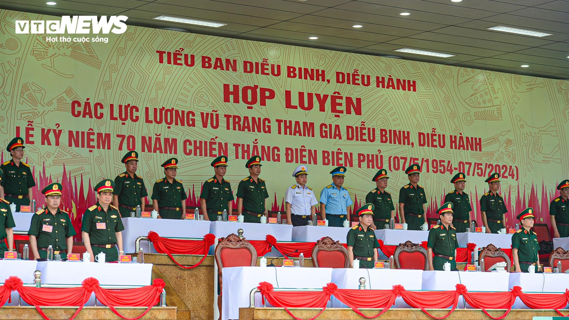 Tái hiện đoàn quân xe đạp thồ huyền thoại trong Chiến dịch Điện Biên Phủ - 1