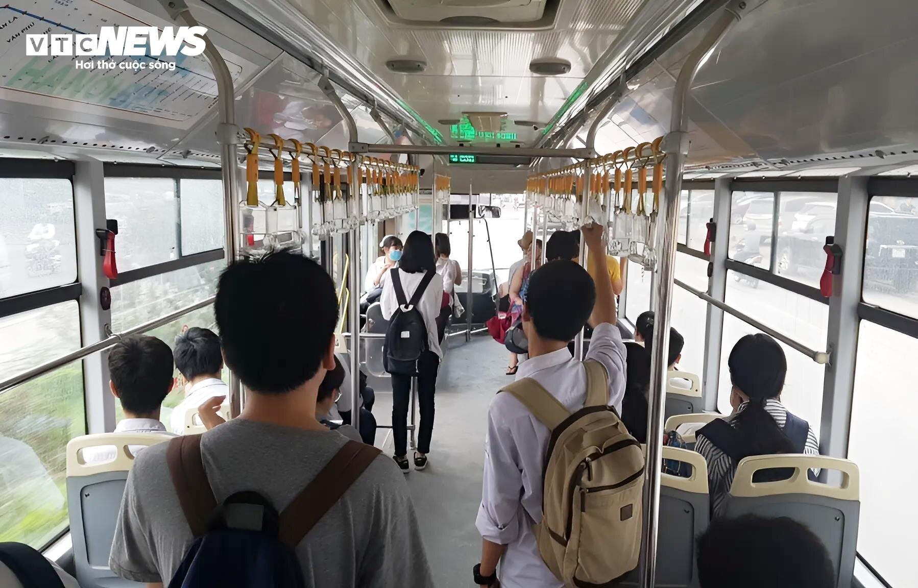 Buýt nhanh BRT Hà Nội từ ngày lăn bánh đến khi bị đề xuất 'khai tử' - 2