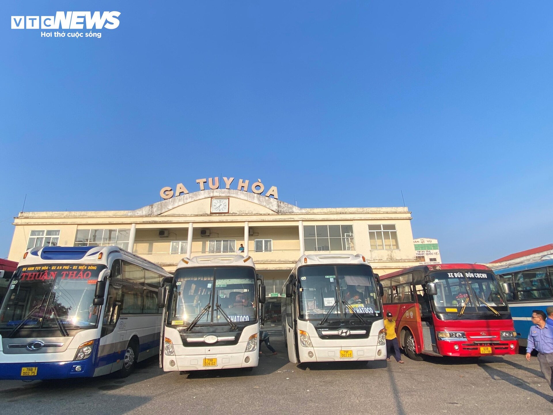 Sạt lở hầm đường sắt Bãi Gió: 2 ngày nữa sẽ thông tàu Bắc - Nam - 9