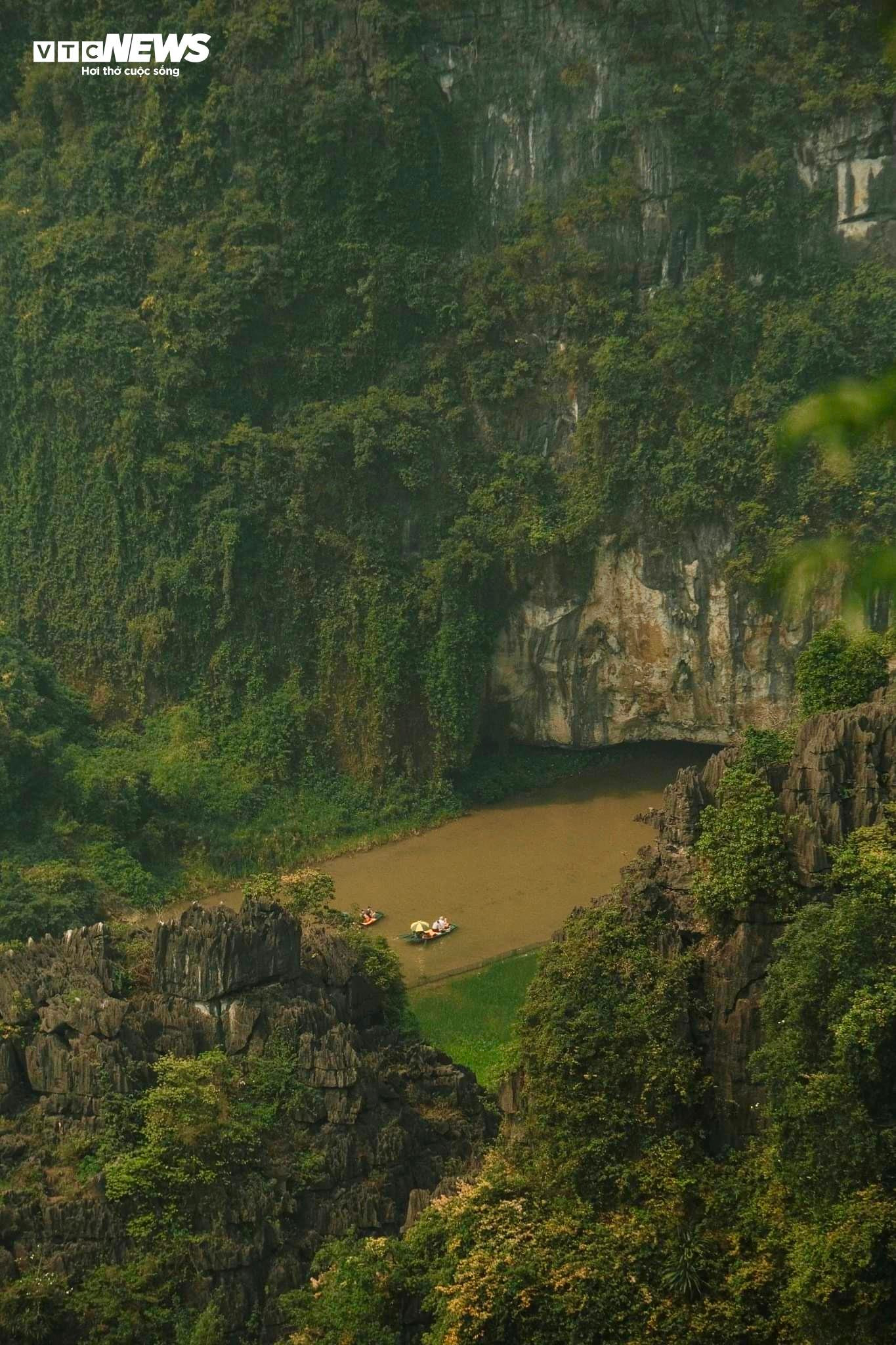 Những điều thu hút bạn trẻ ở 'thánh địa check in' Hang Múa dịp lễ 30/4-1/5 - 13