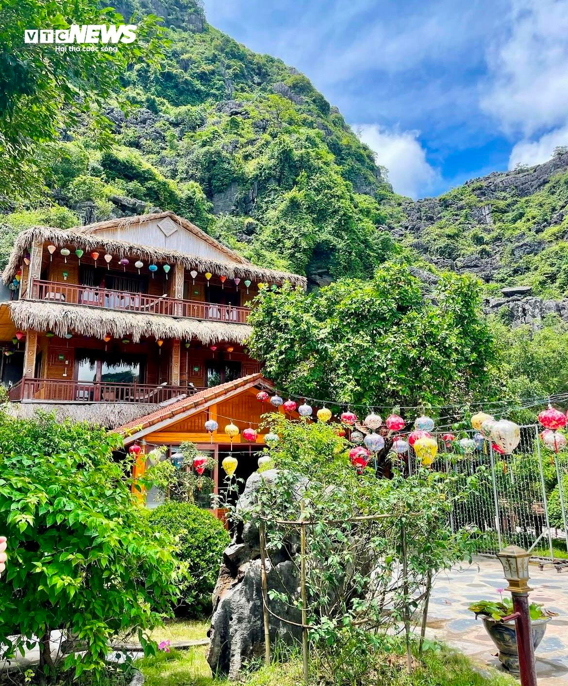 Những điều thu hút bạn trẻ ở 'thánh địa check in' Hang Múa dịp lễ 30/4-1/5 - 12